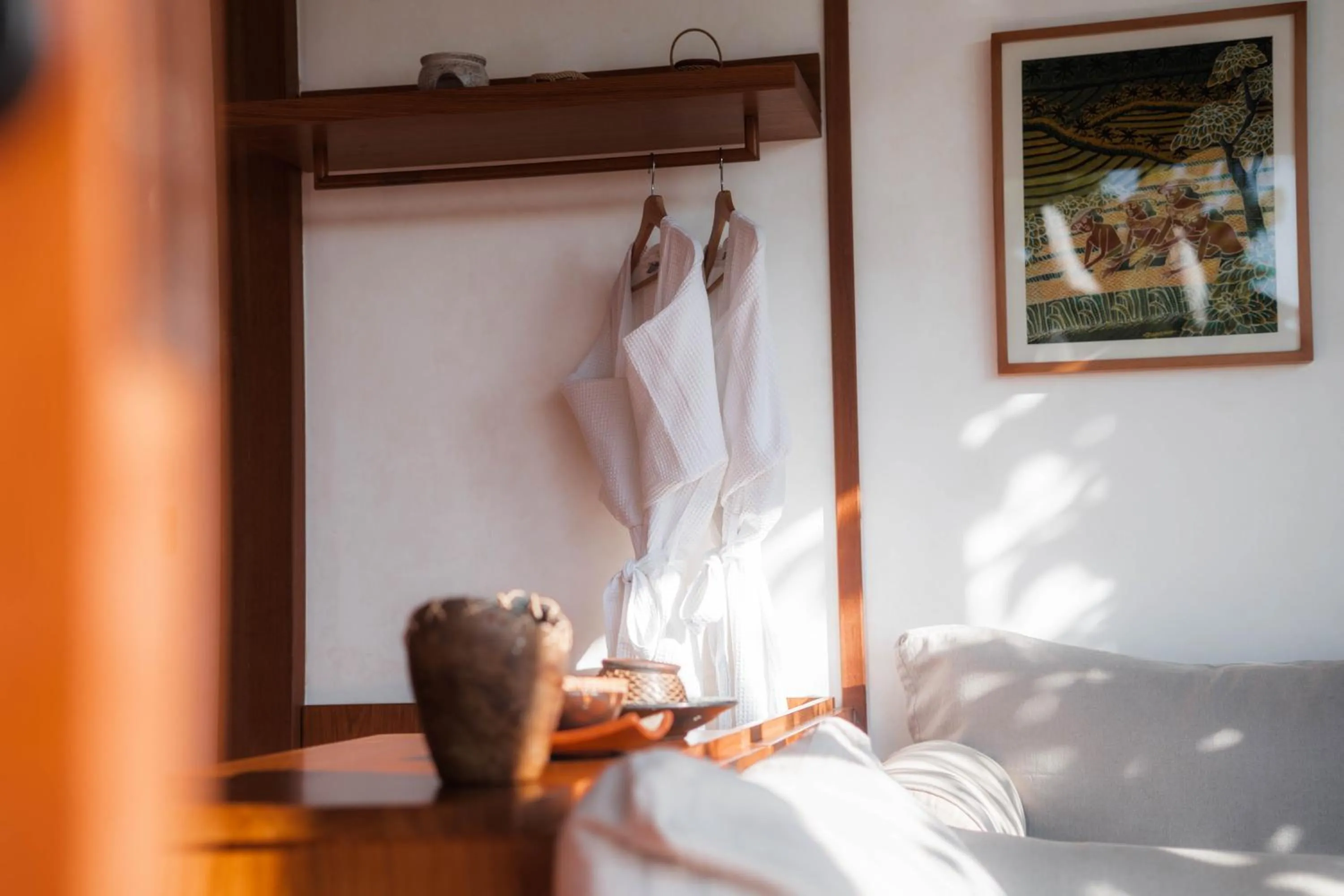 wardrobe, Bed in Grün Ubud