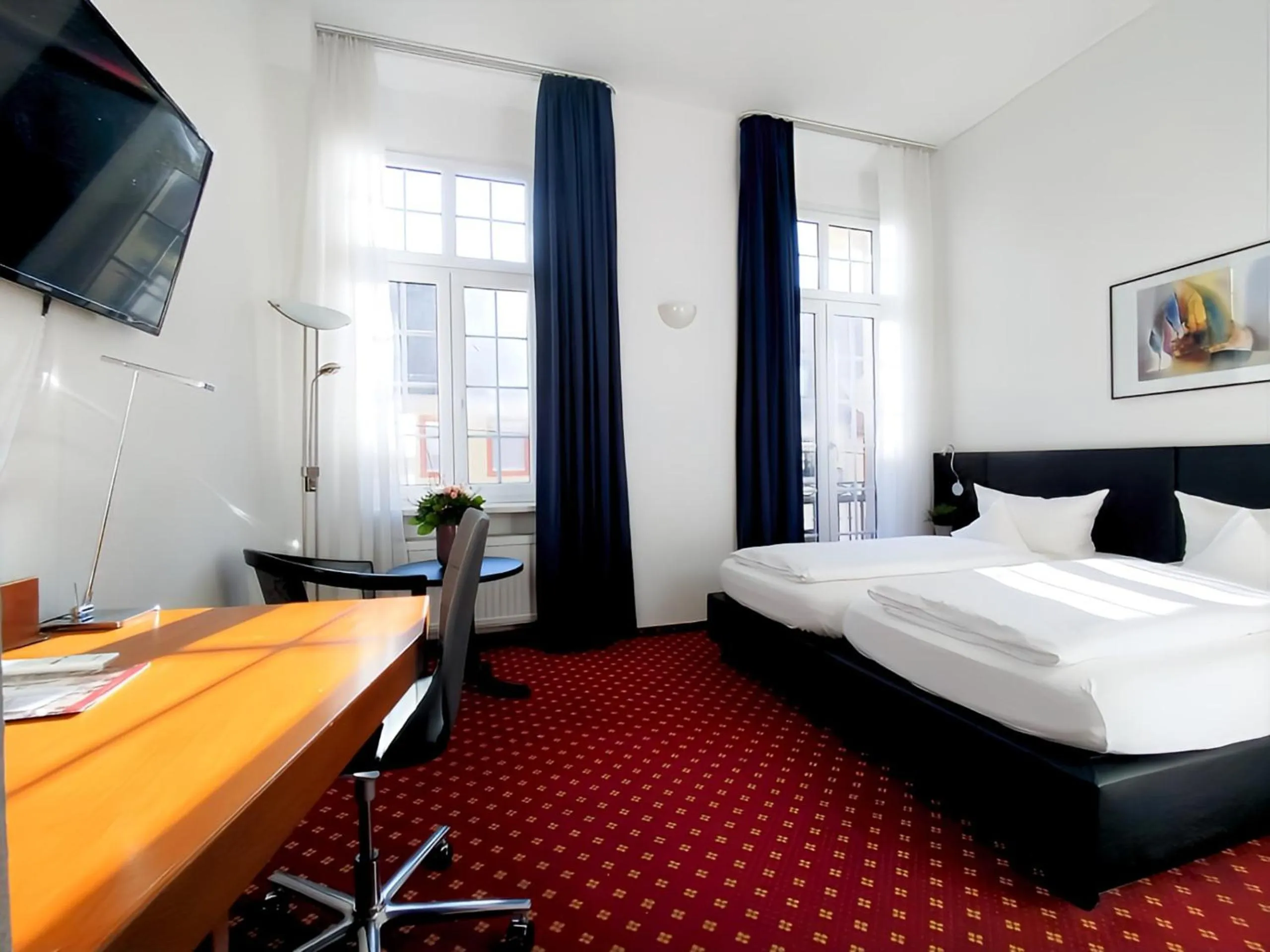 Bed in Hotel Schwert