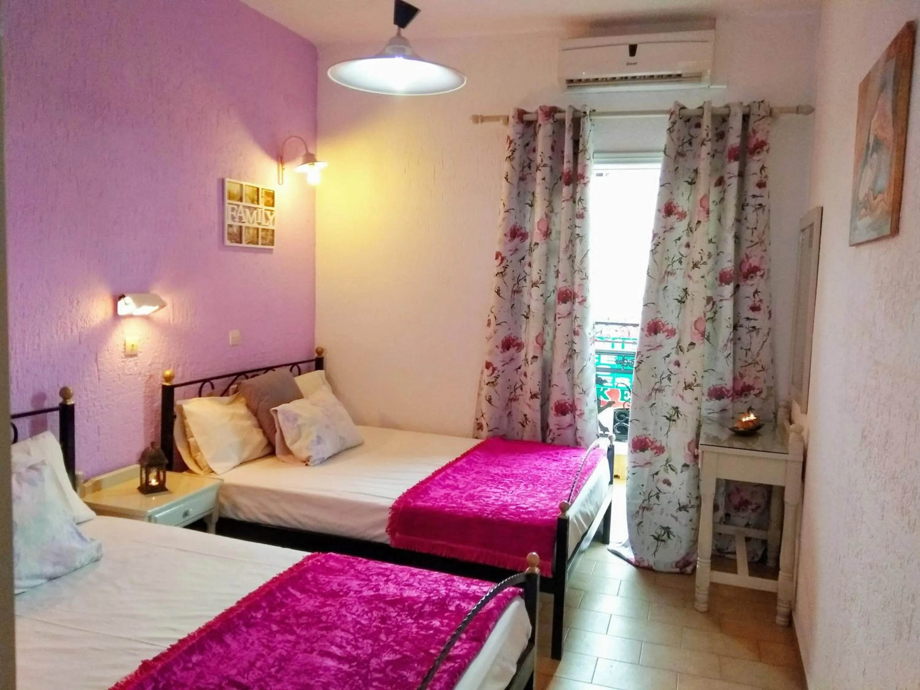 Bedroom, Bed in Orion Apartments