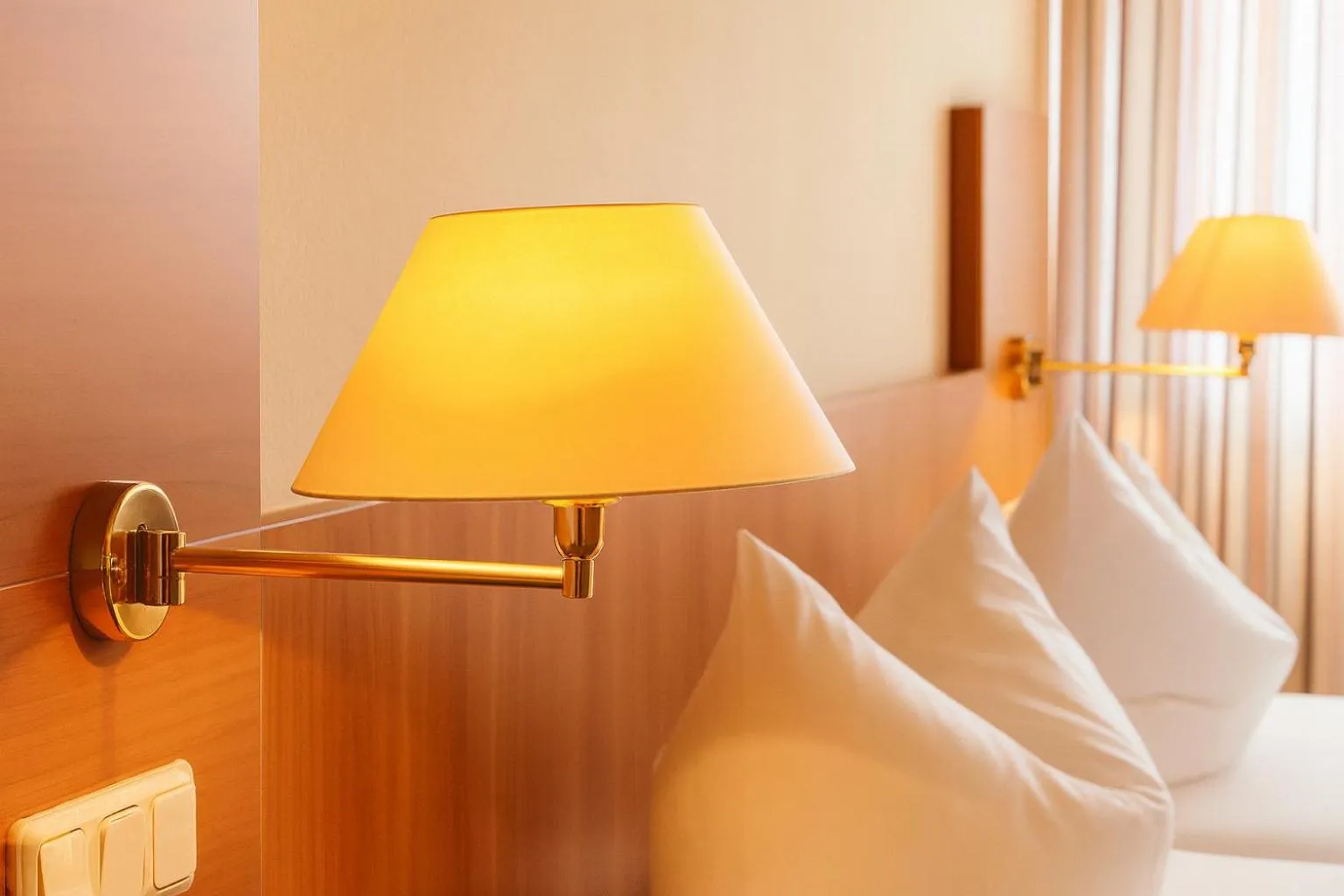 Bed in Hotel-Restaurant Zum Kirschbaum