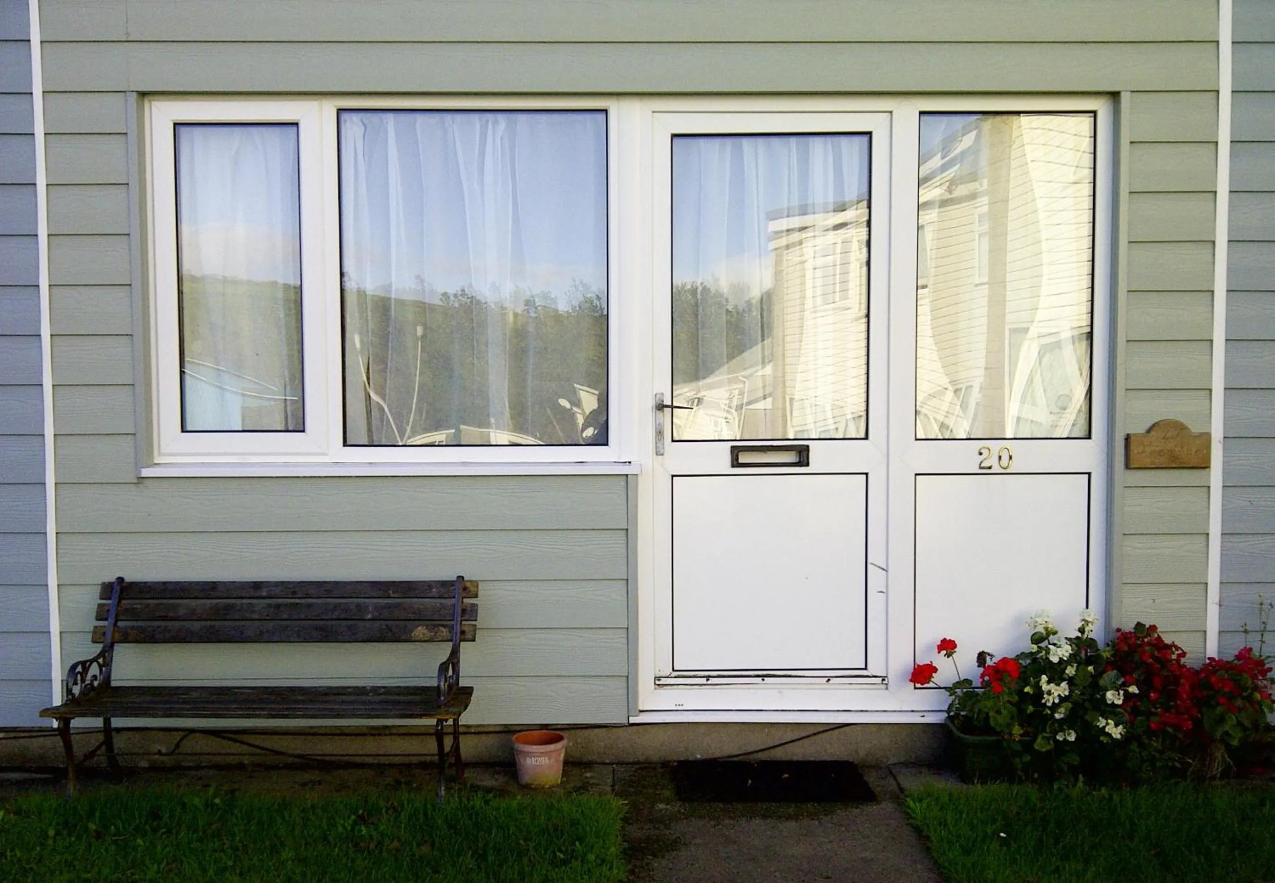 Facade/entrance in Freshwater Bay Holiday Cottages