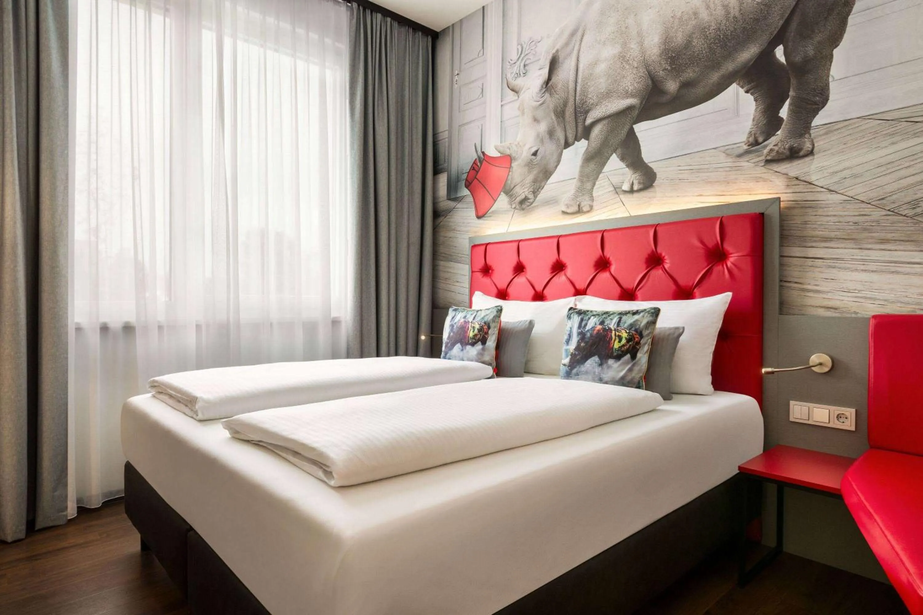 Photo of the whole room, Bed in Amedia Munich Dachau, Trademark Collection by Wyndham