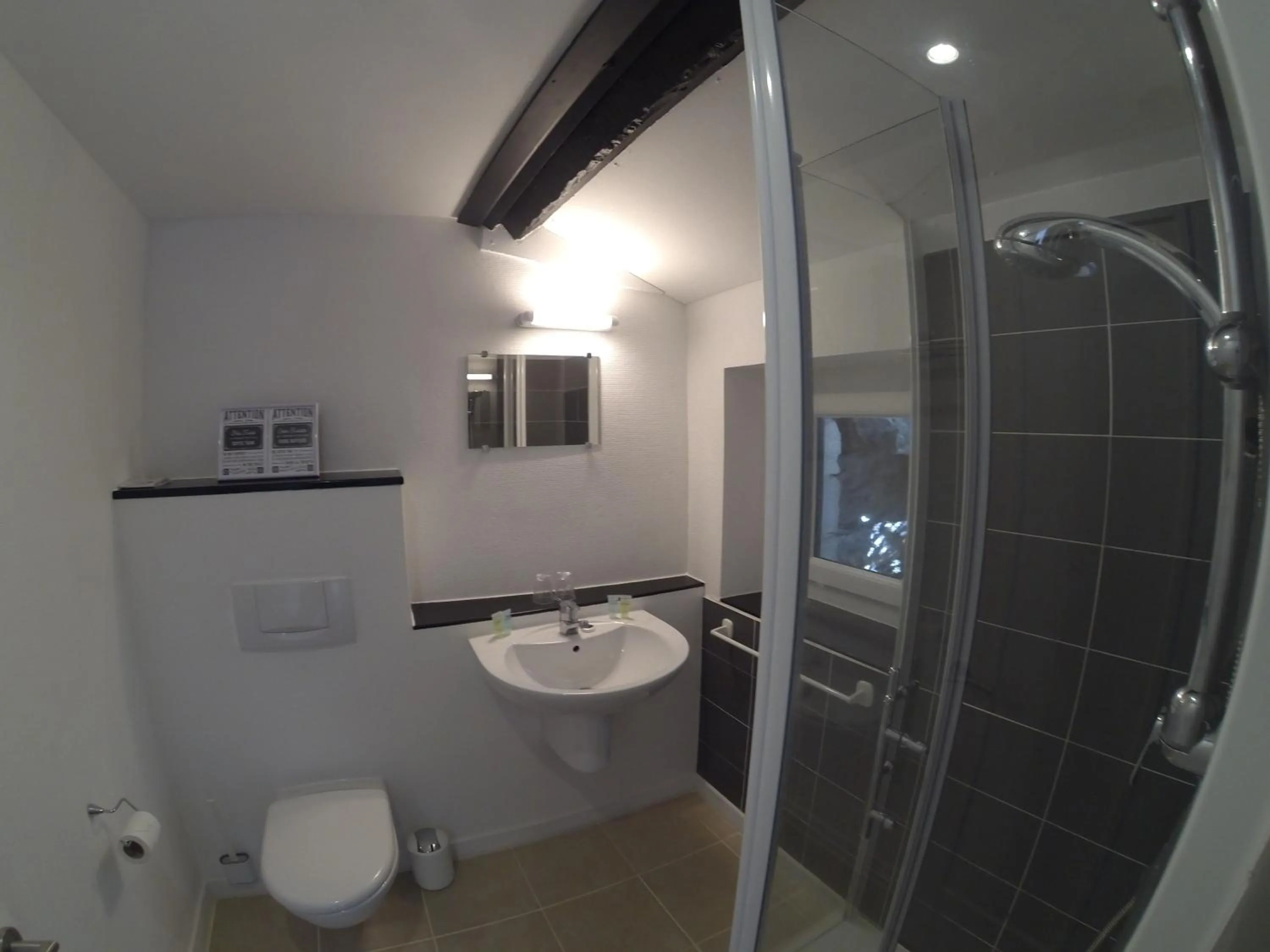 Bathroom in Auberge de la Sagne