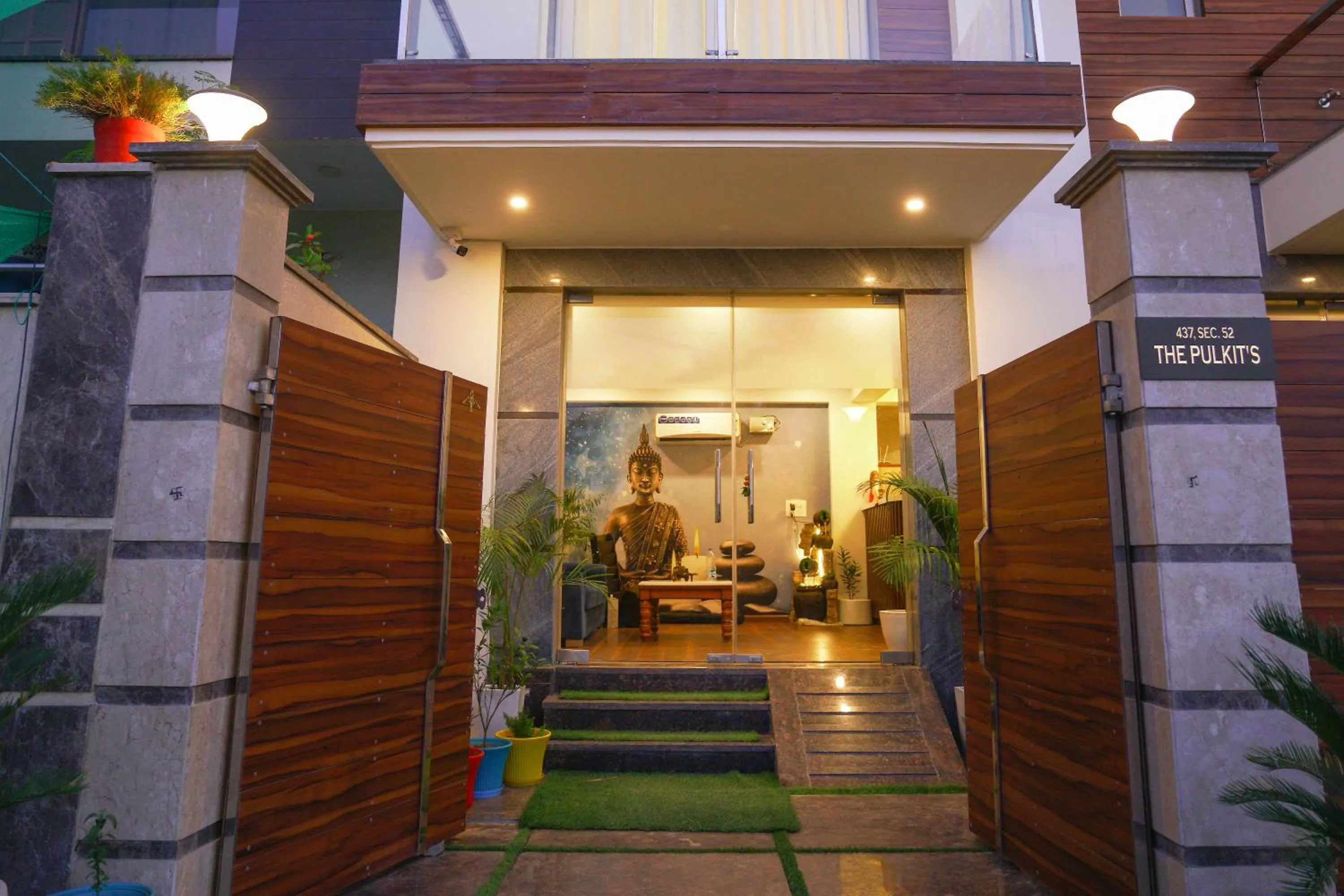 Facade/entrance in Lime Tree Hotel Pulkit Gurgaon-Artemis Hospital, Nearest Metro Huda City Centre