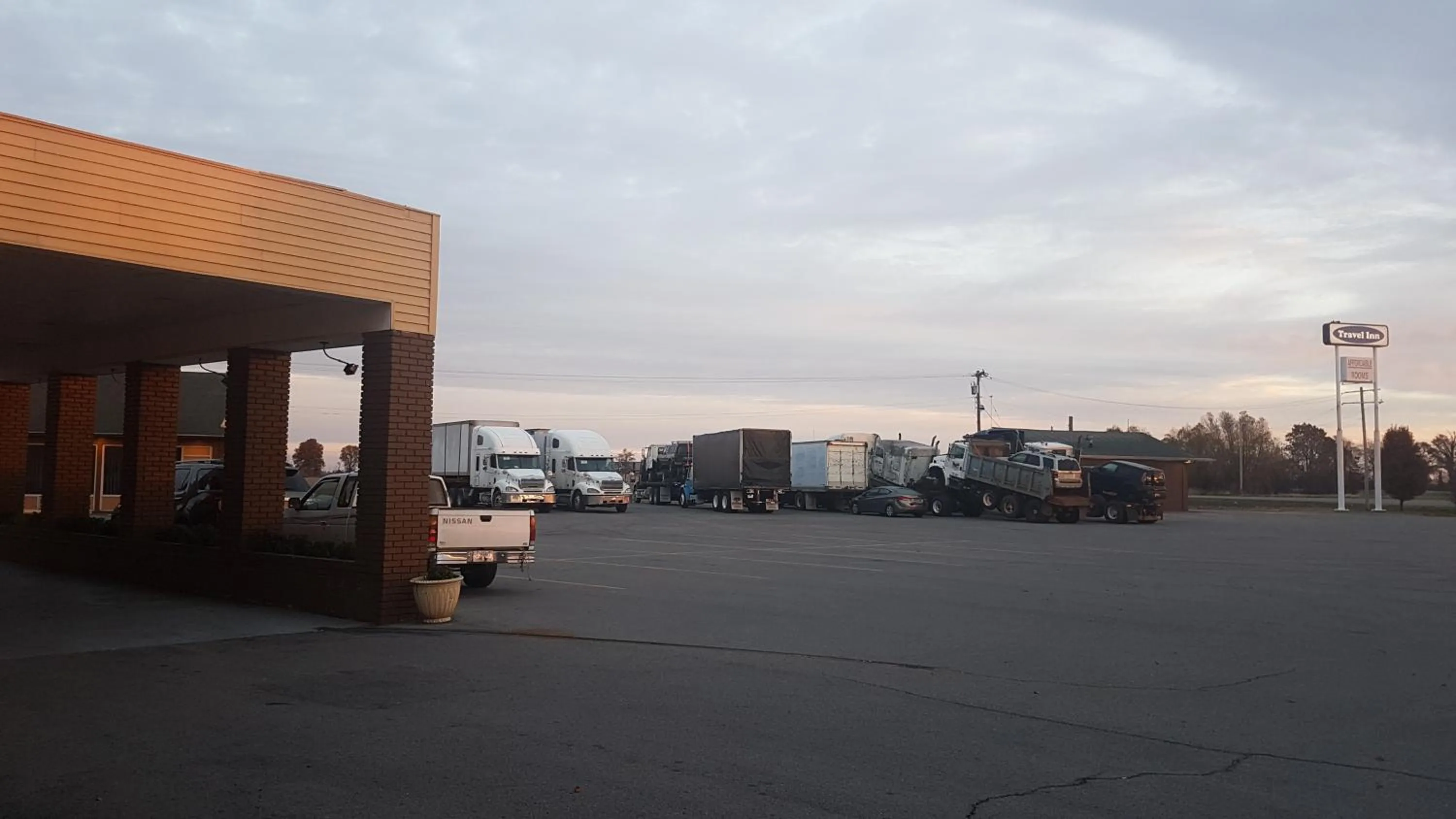 Parking in Travel Inn