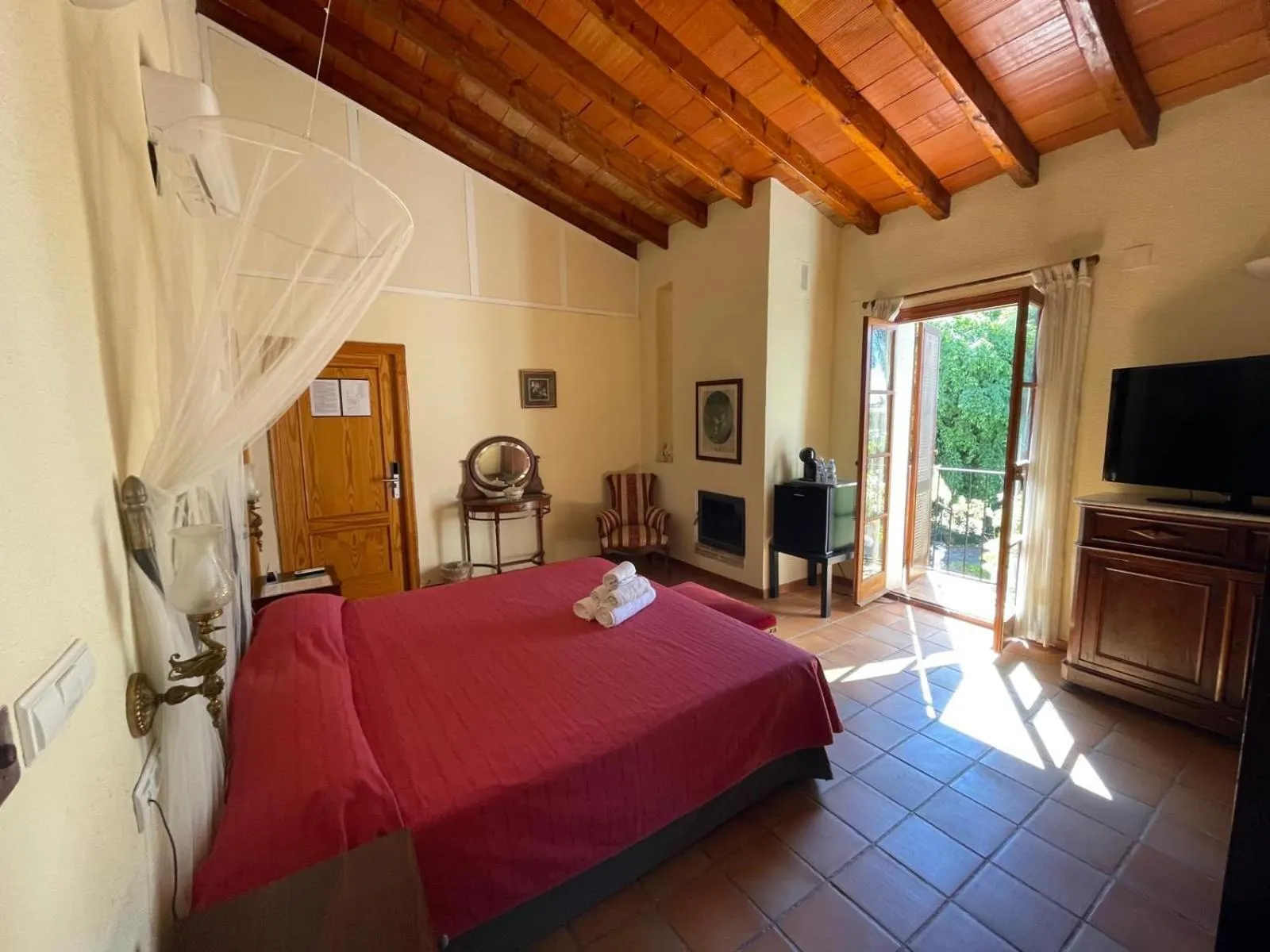 Bed in Hotel Torre San Juan