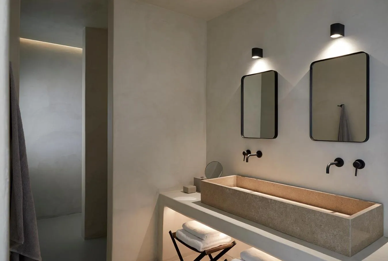 Bathroom in Atoles Retreat