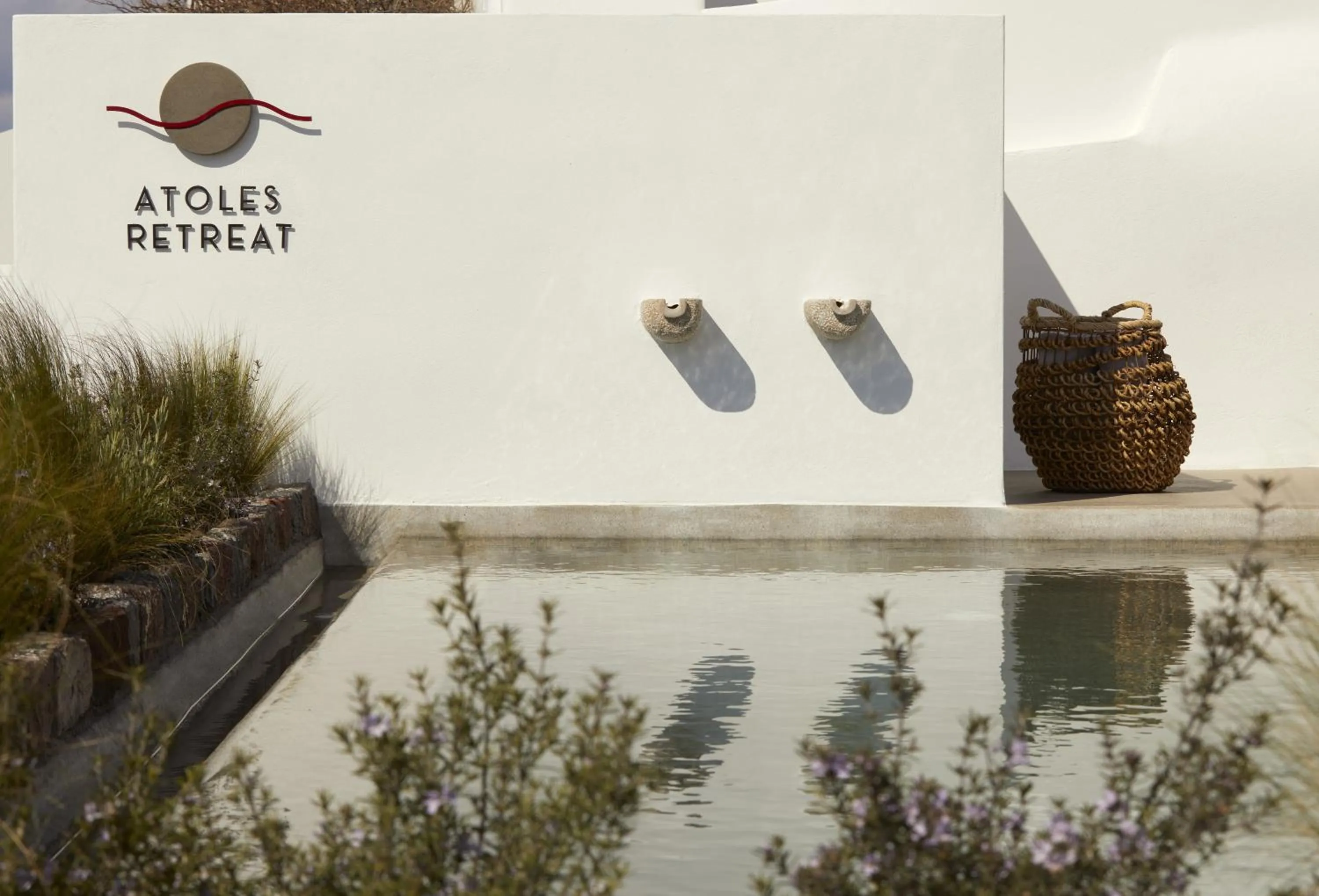 Property building in Atoles Retreat