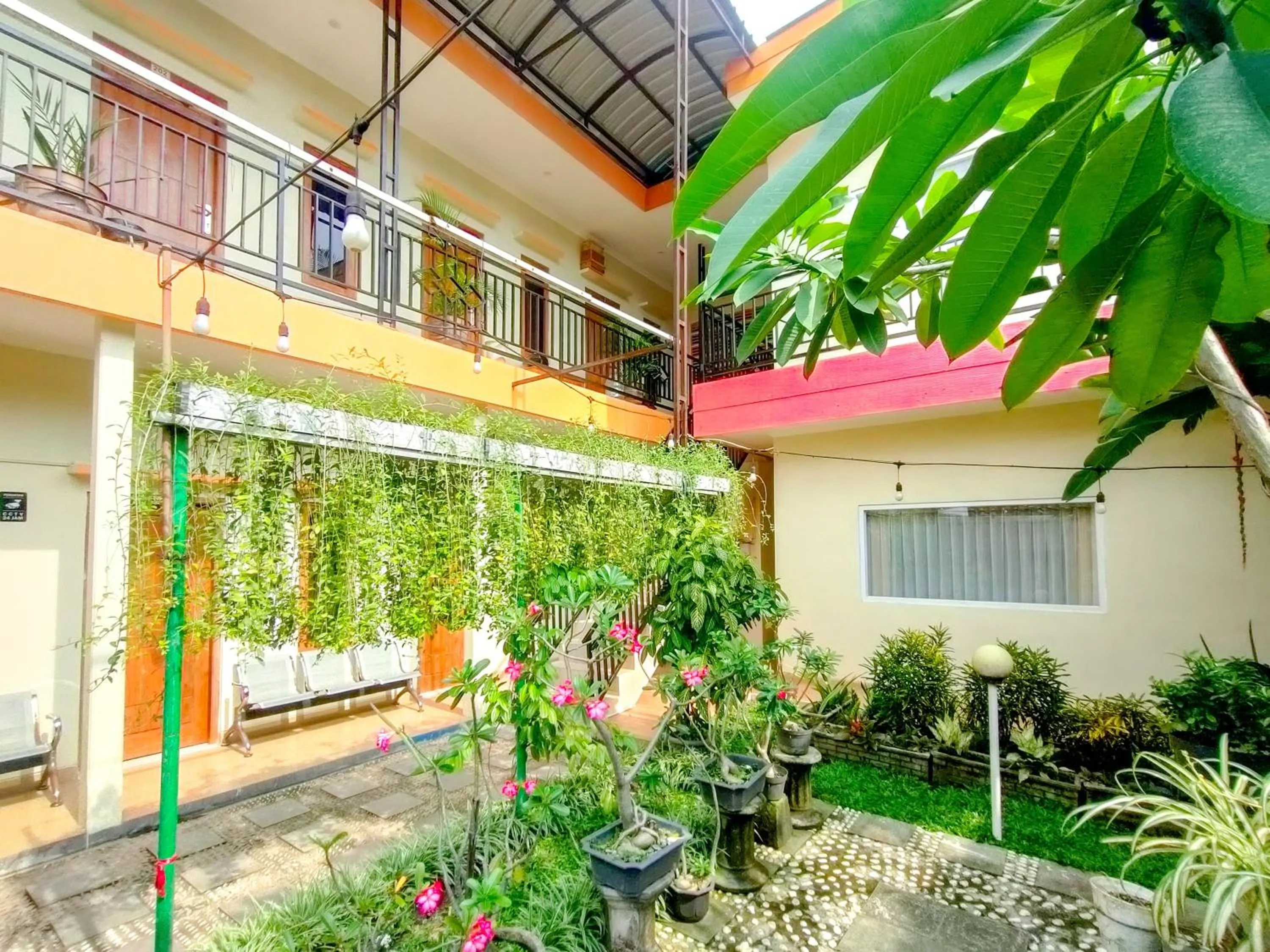 Property building in RedDoorz Syariah at Graha Adi Karya Kartasura