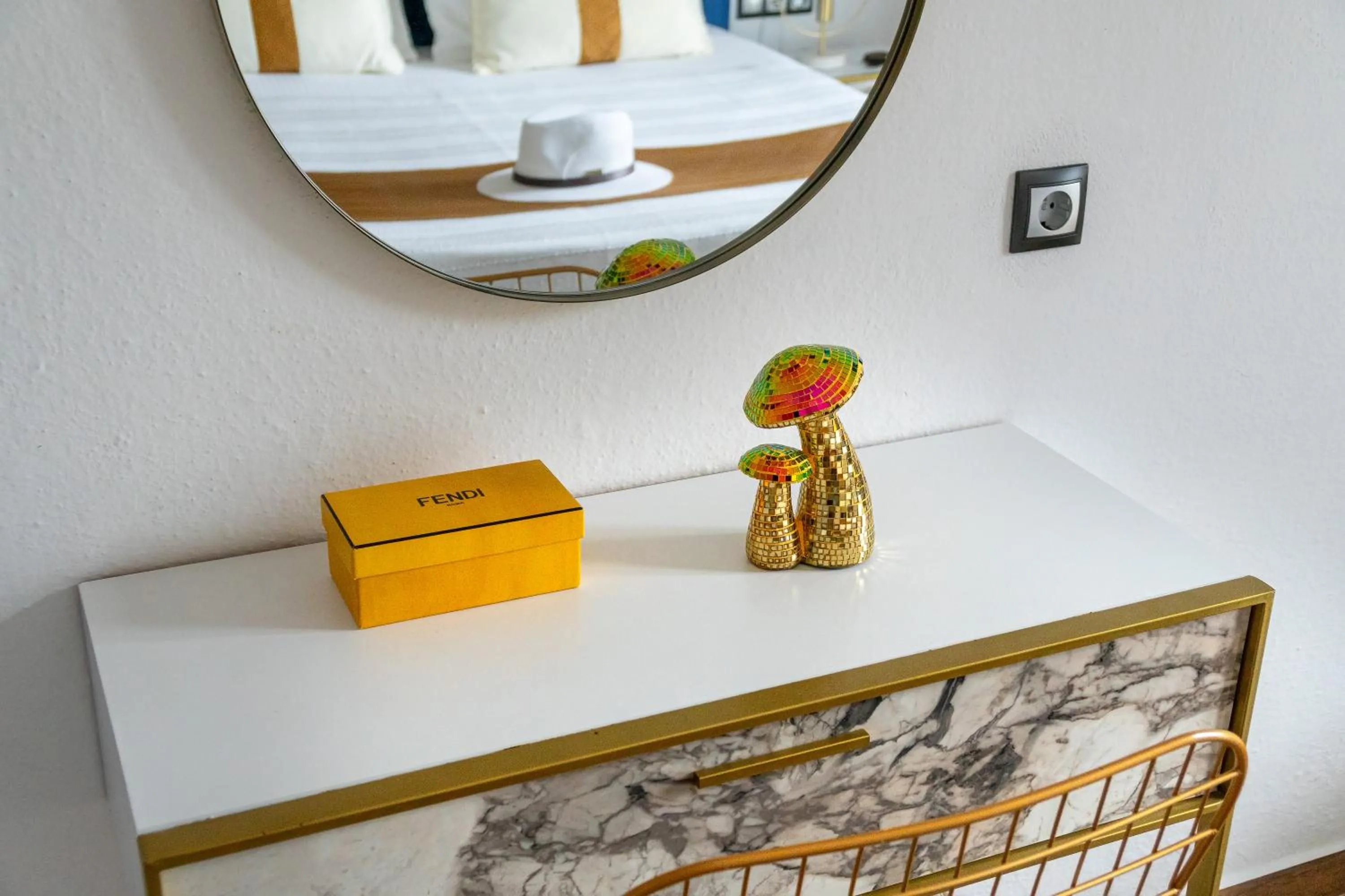 MR P. Boutique Residence