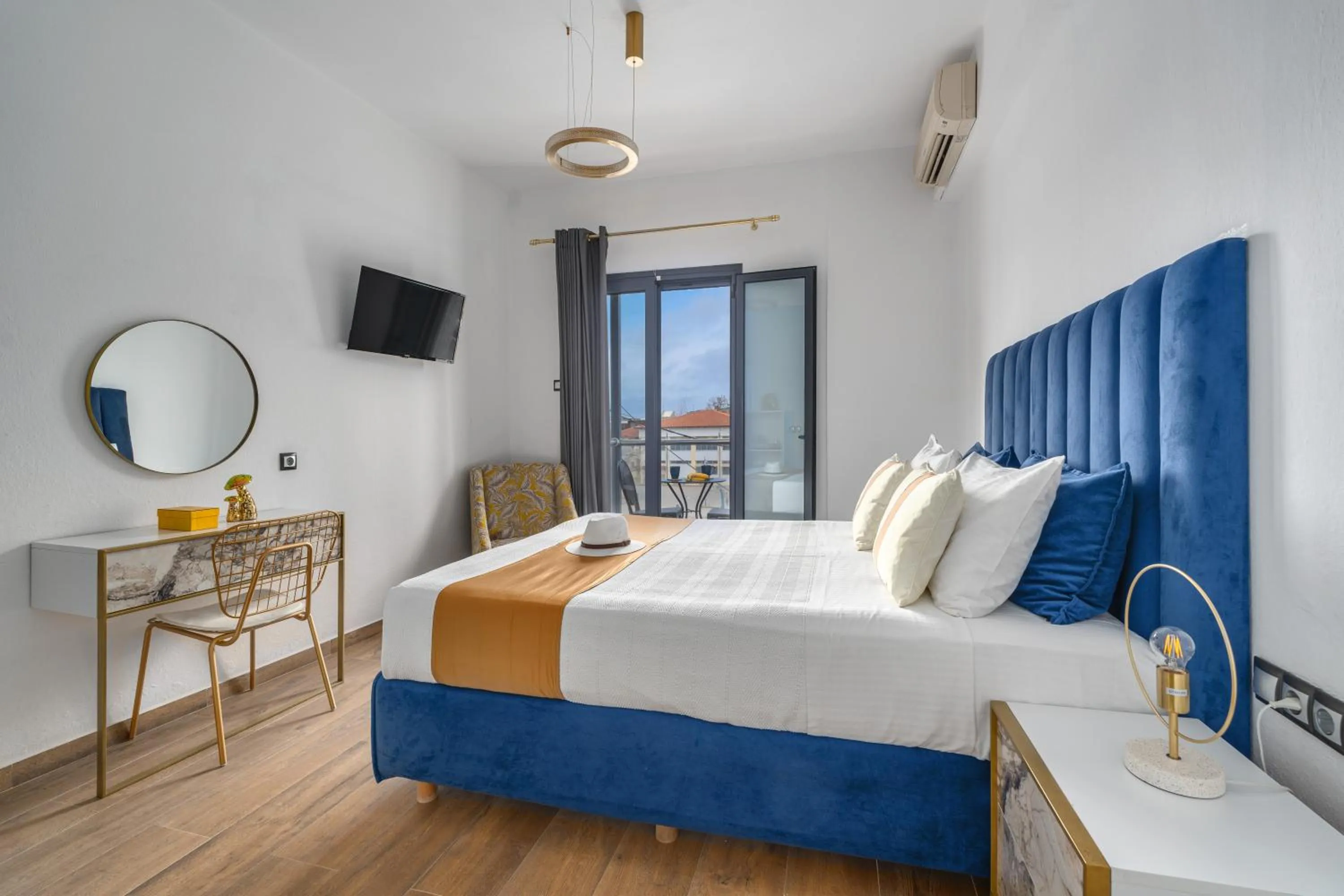 Bed in MR P. Boutique Residence