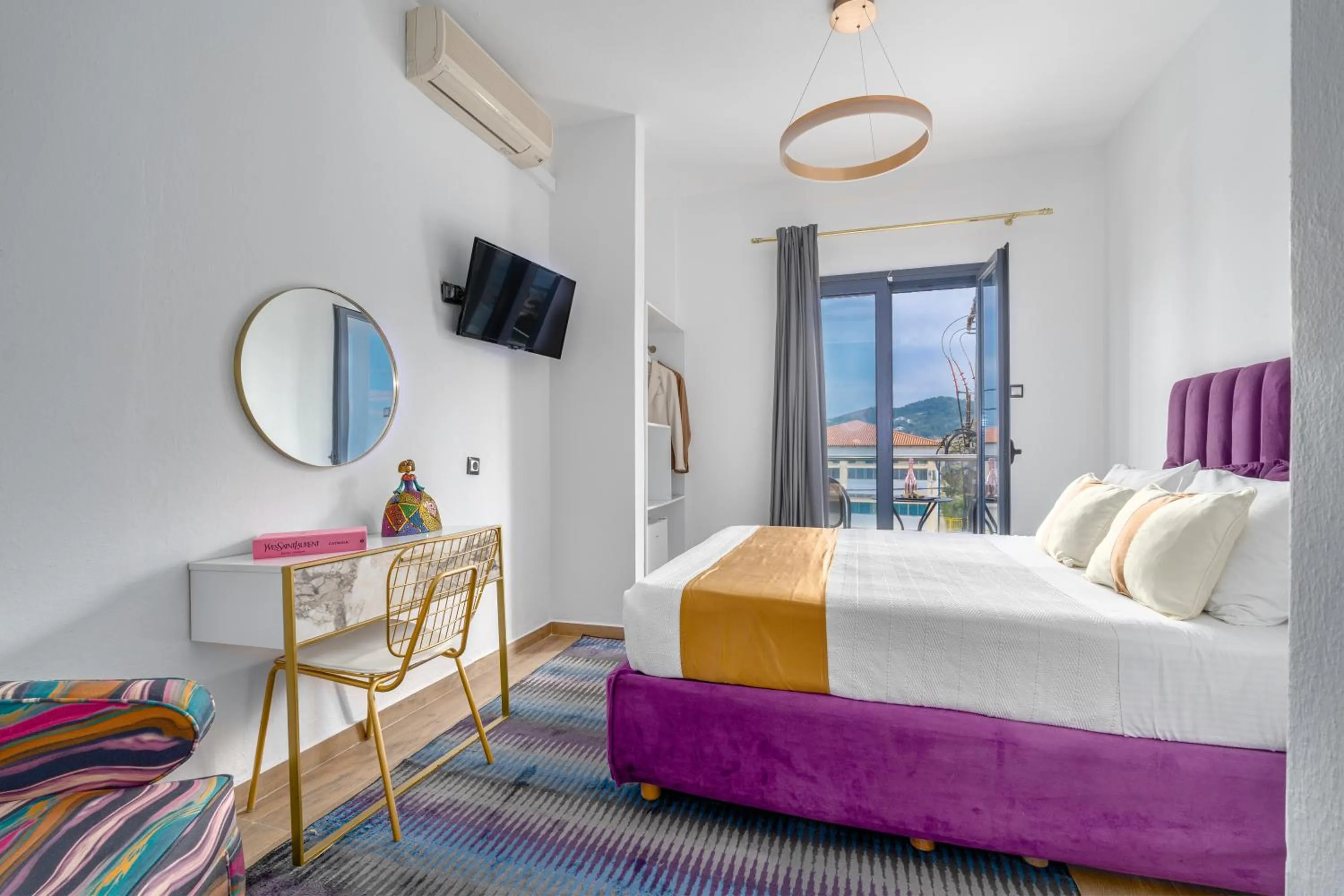 Bed in MR P. Boutique Residence