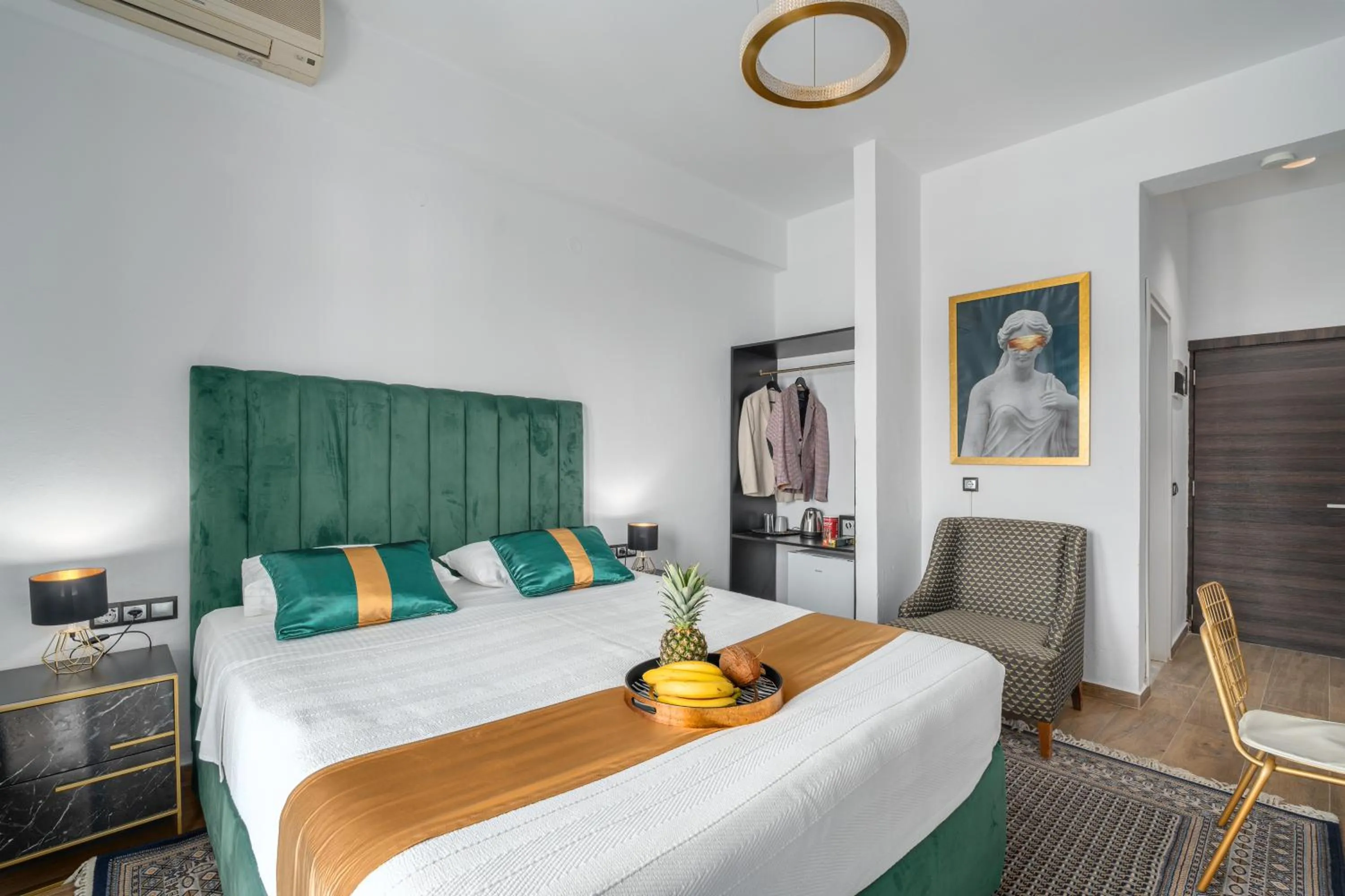 Bed in MR P. Boutique Residence