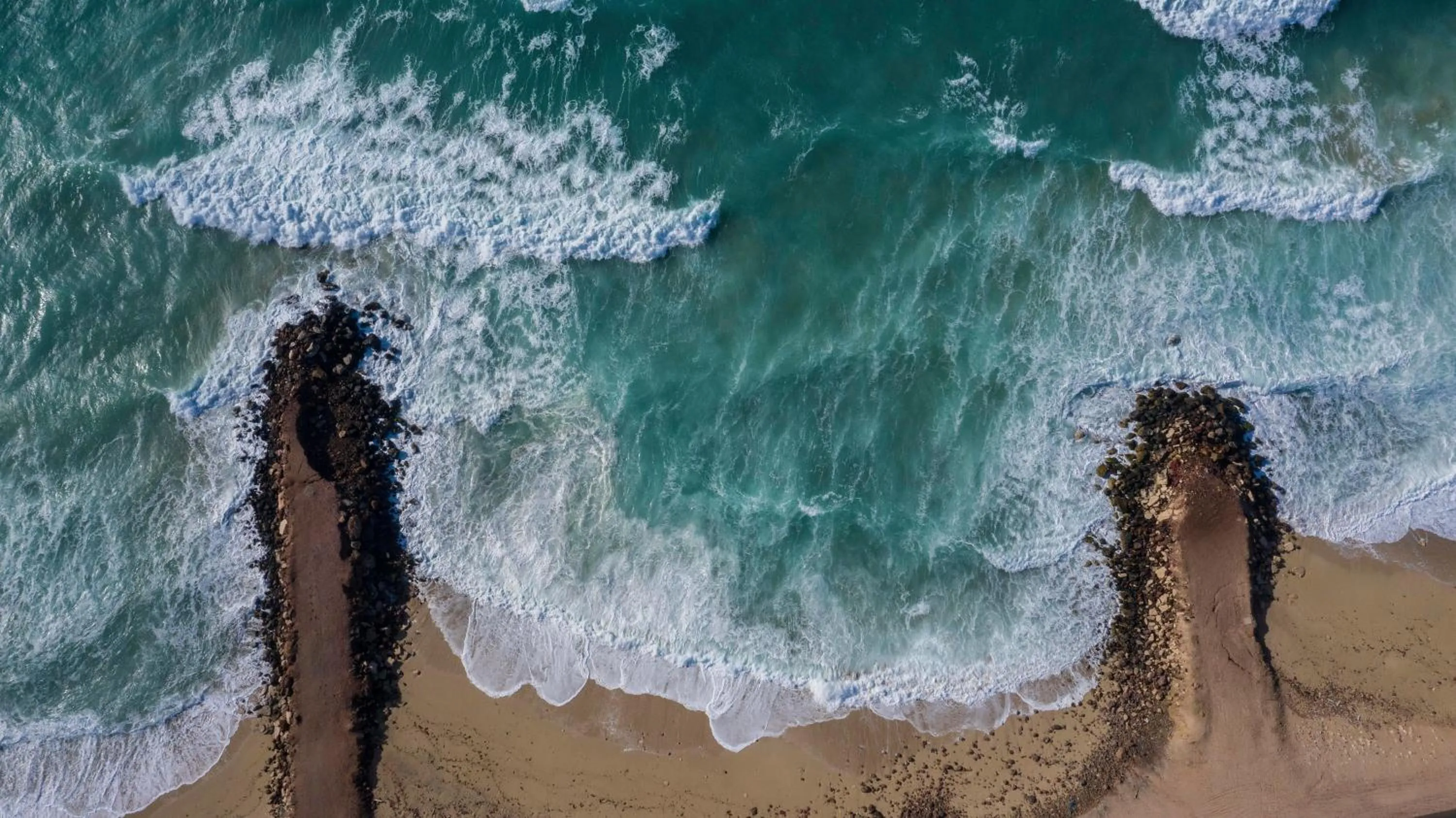 Natural landscape in Anantara Desert Islands Resort & Spa