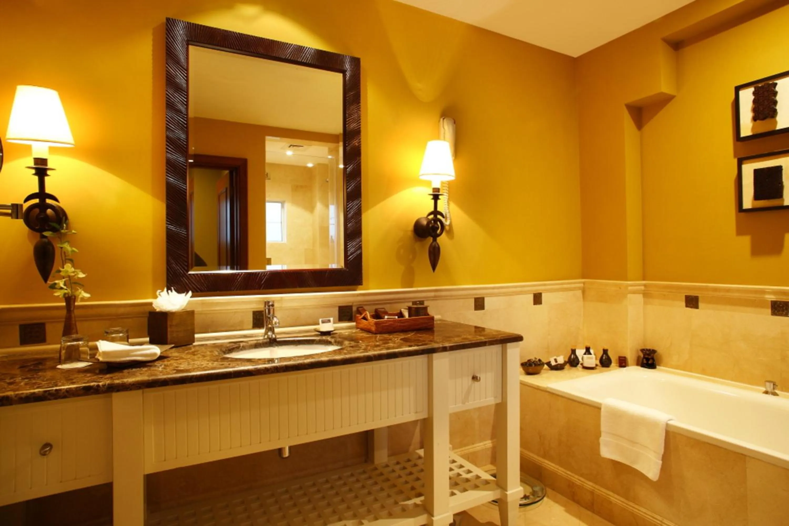 Bathroom in Anantara Desert Islands Resort & Spa