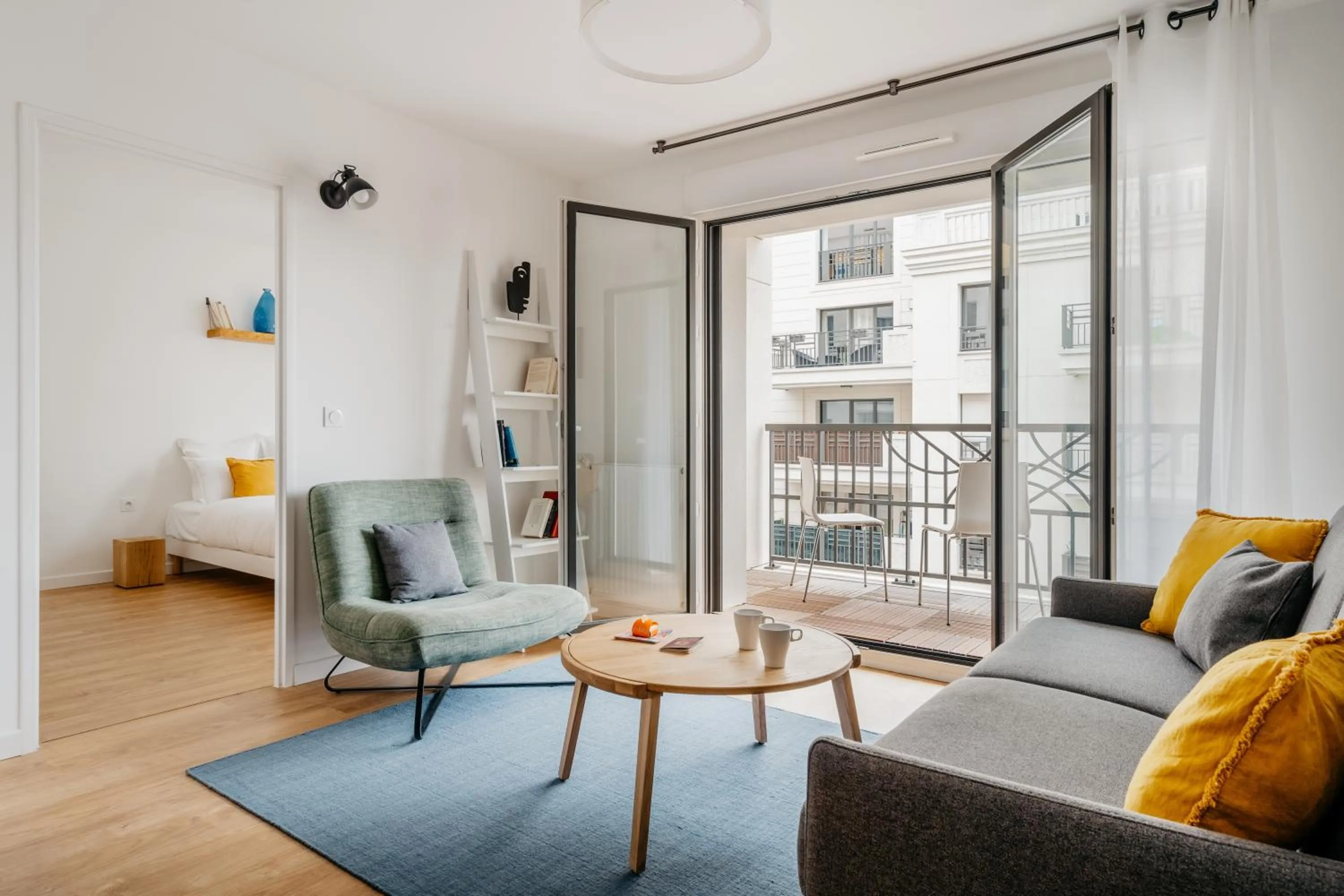 Balcony/Terrace in Edgar Suites Levallois – Jules Verne