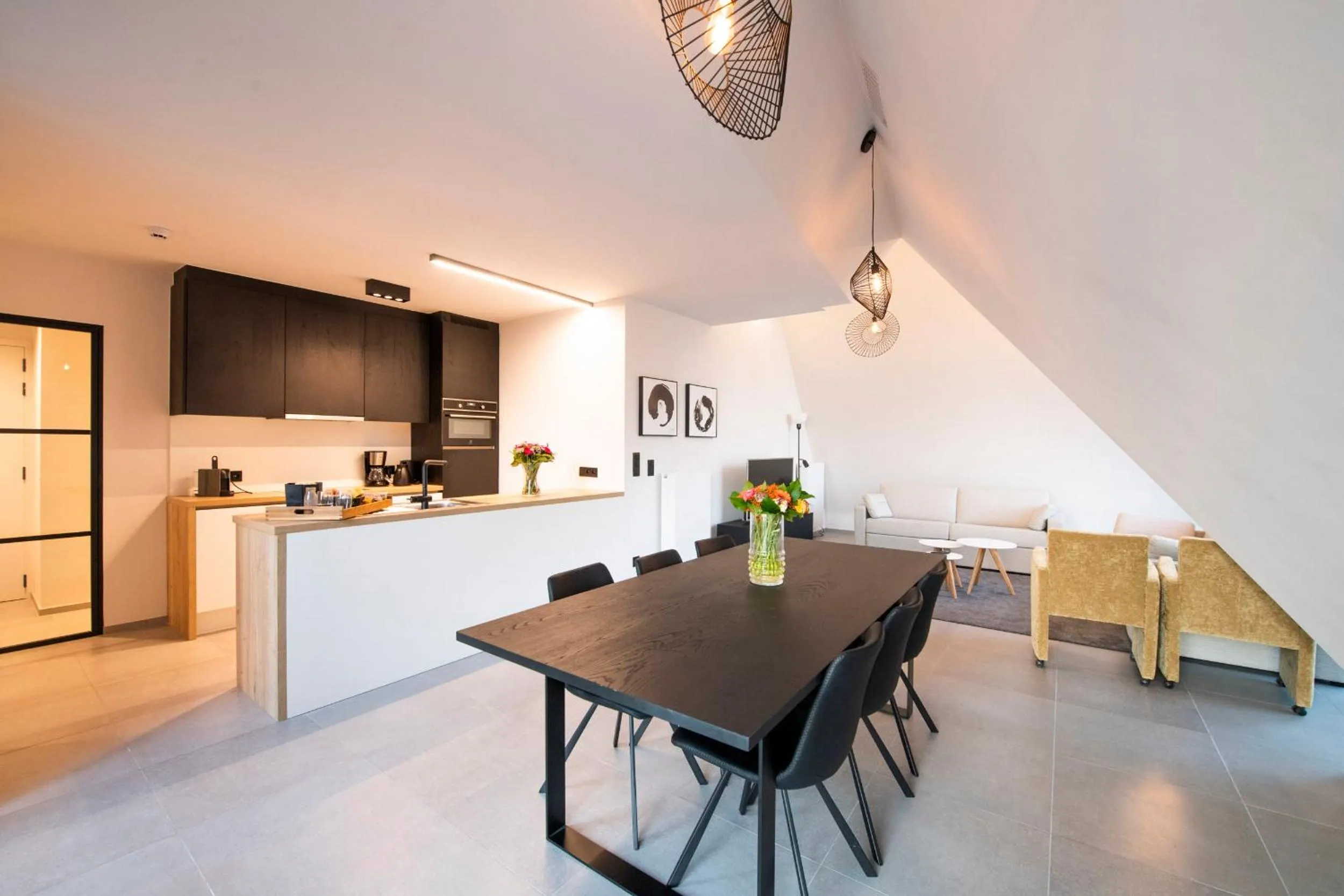 Dining area in Belcasa Beach Suites & Lofts Aparthotel