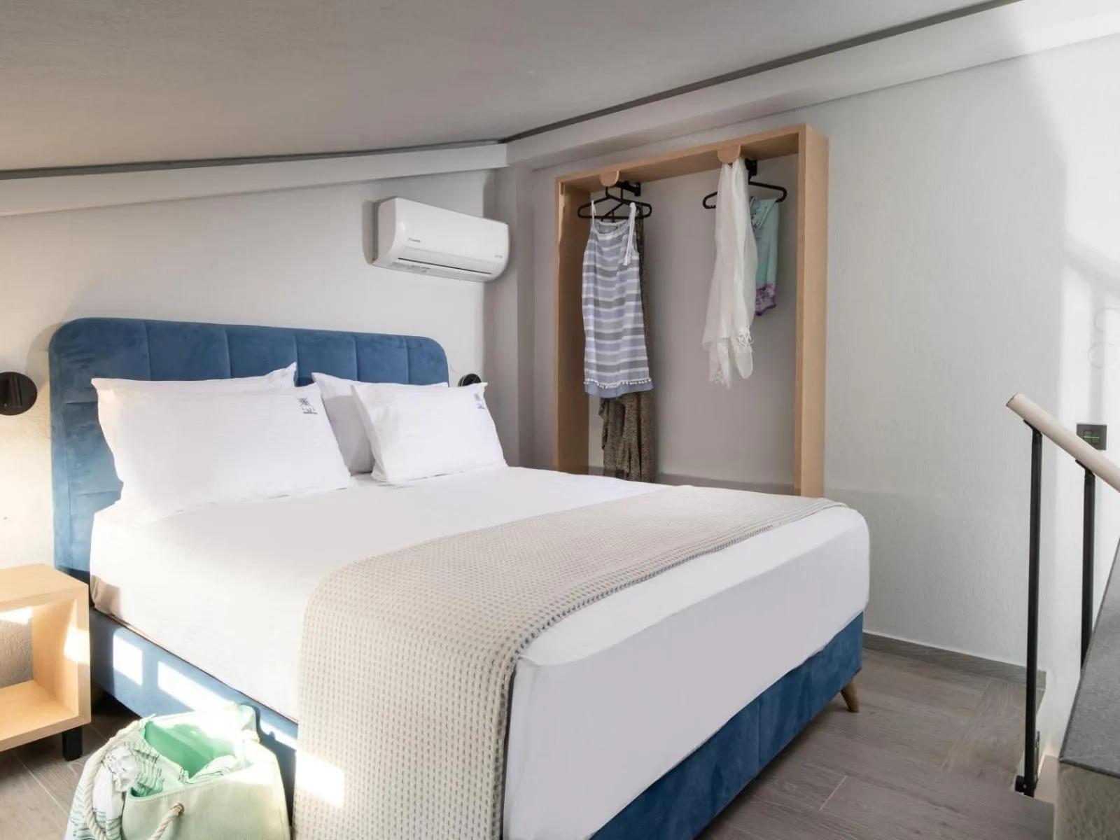 Bed in Aloe The Green Suites - Nikiti Halkidiki