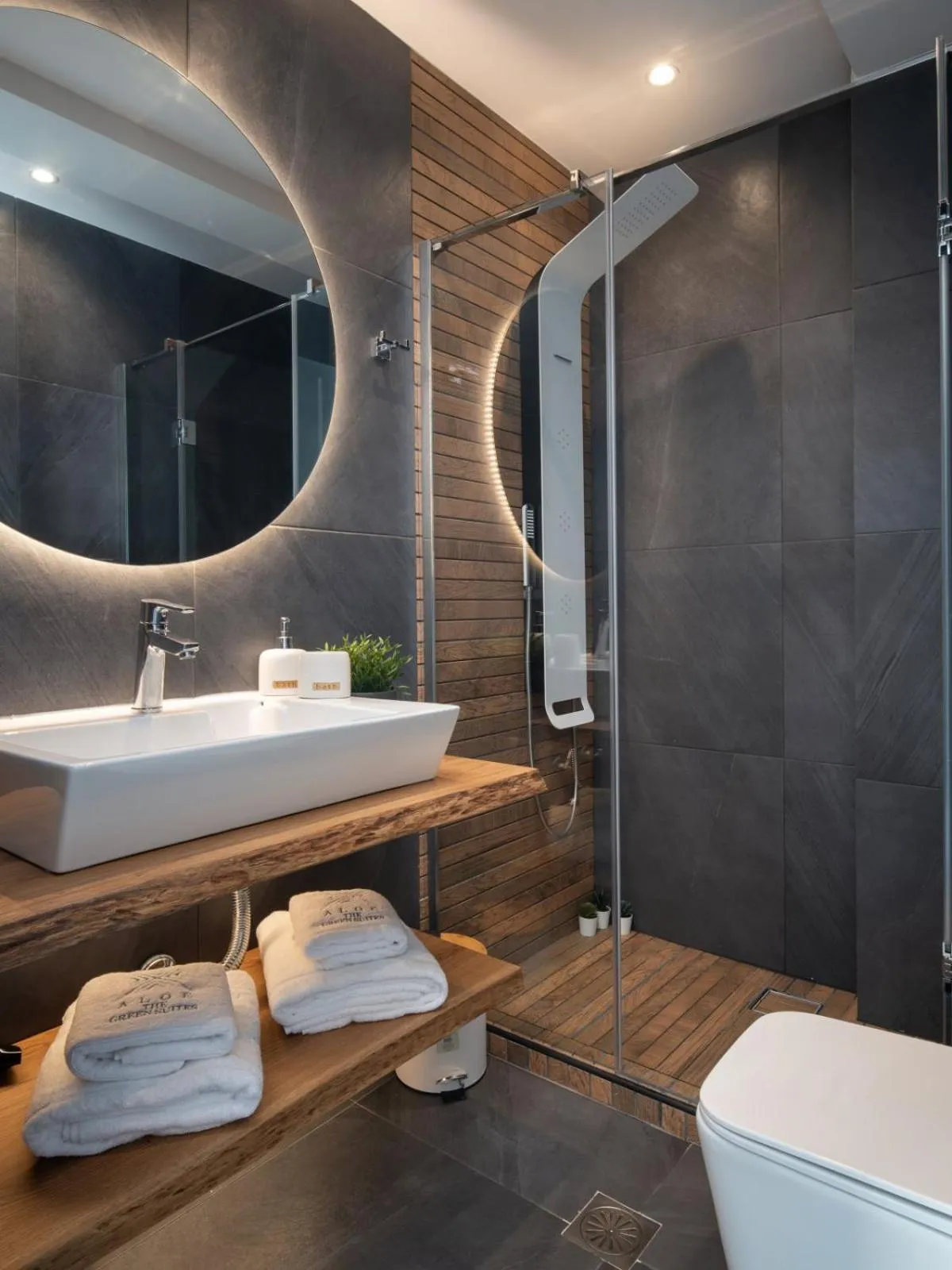 Shower in Aloe The Green Suites - Nikiti Halkidiki