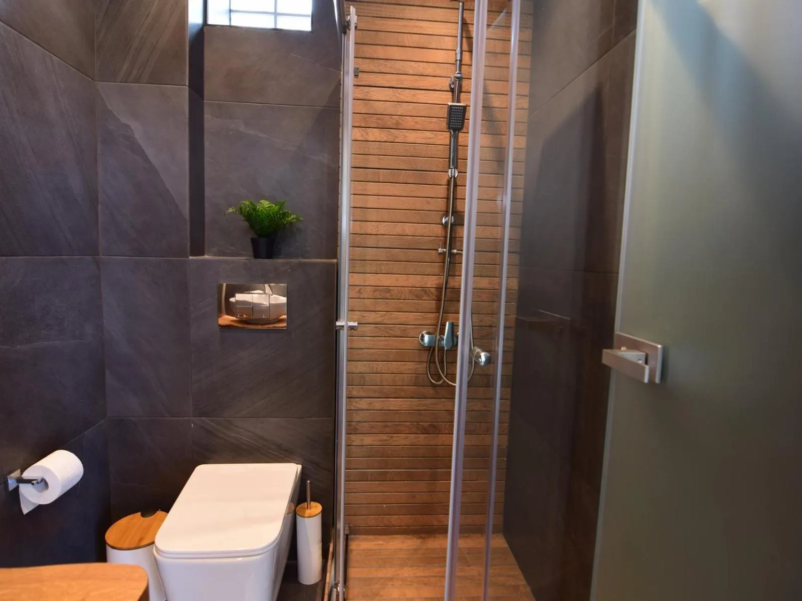 Shower in Aloe The Green Suites - Nikiti Halkidiki