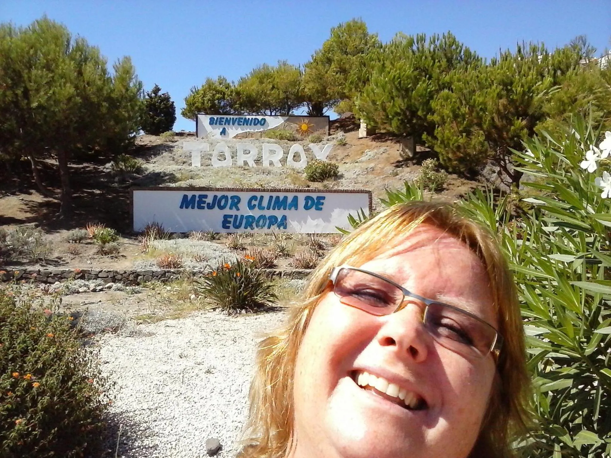 Property building in Carabela-C704 Few steps from the beach, sand and pool Nerja