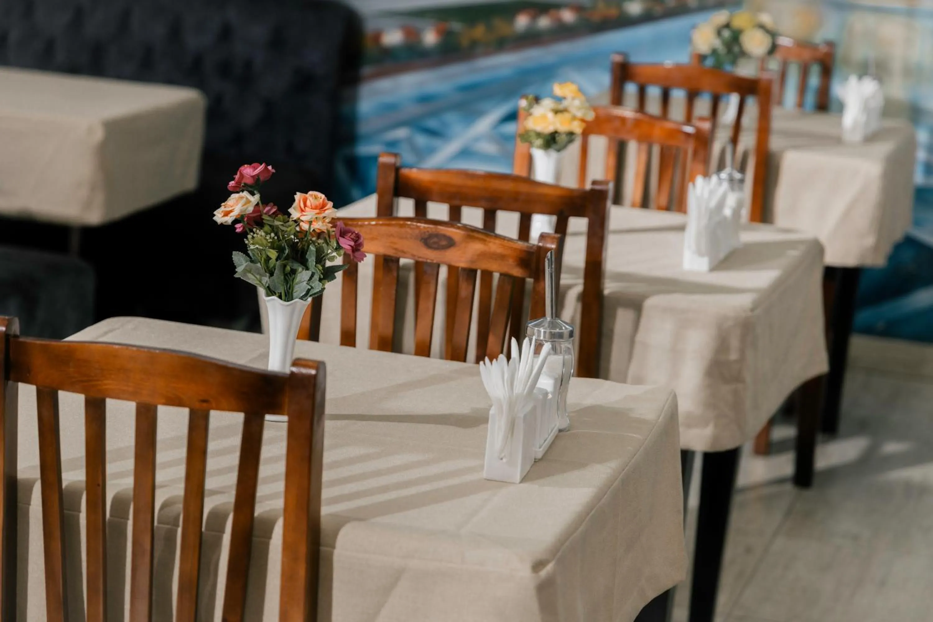 Restaurant/places to eat in Art Regency Premium Hotel, Free Airport Shuttle Service