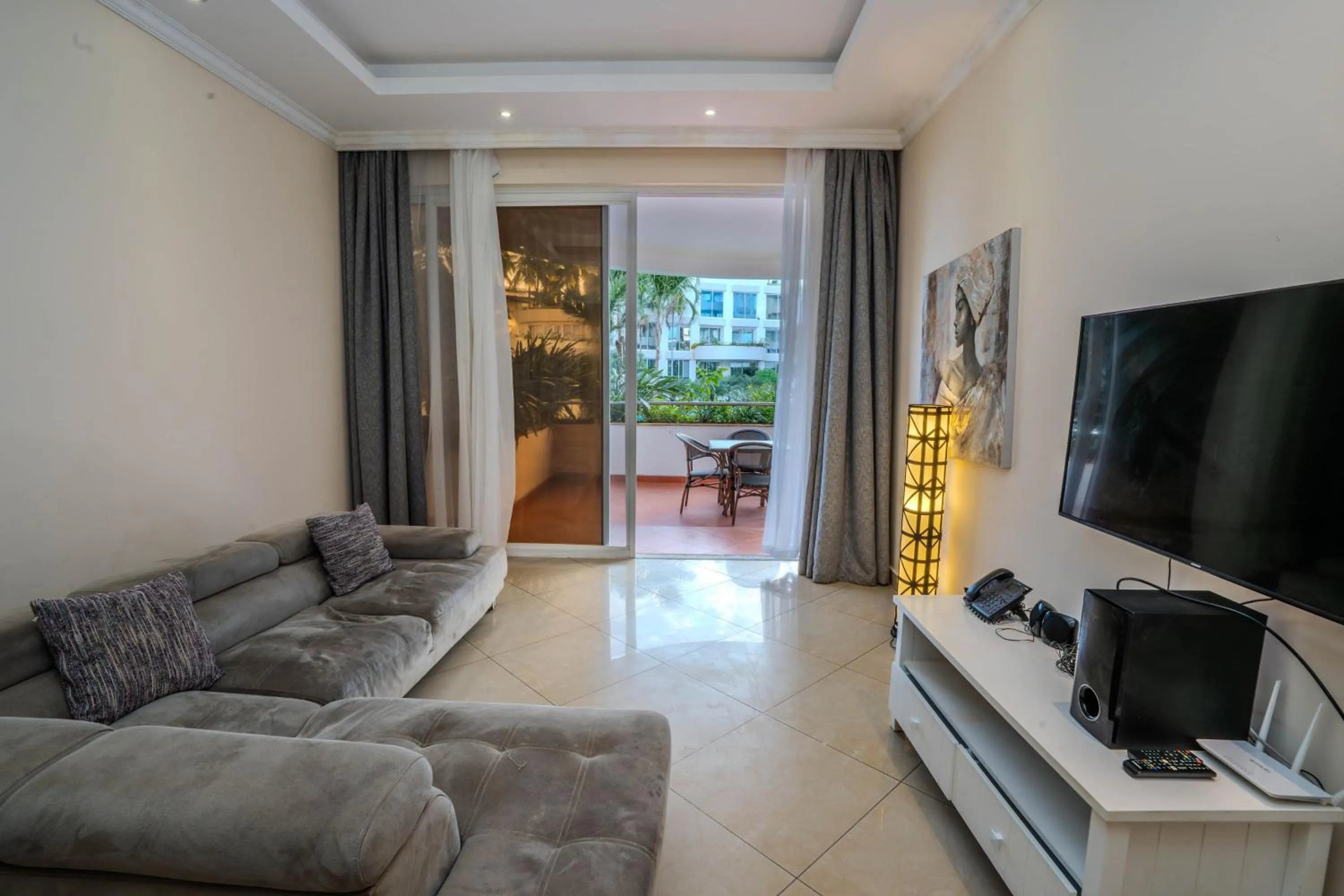TV and multimedia in Kilua Residences by CityBlue, Mombasa