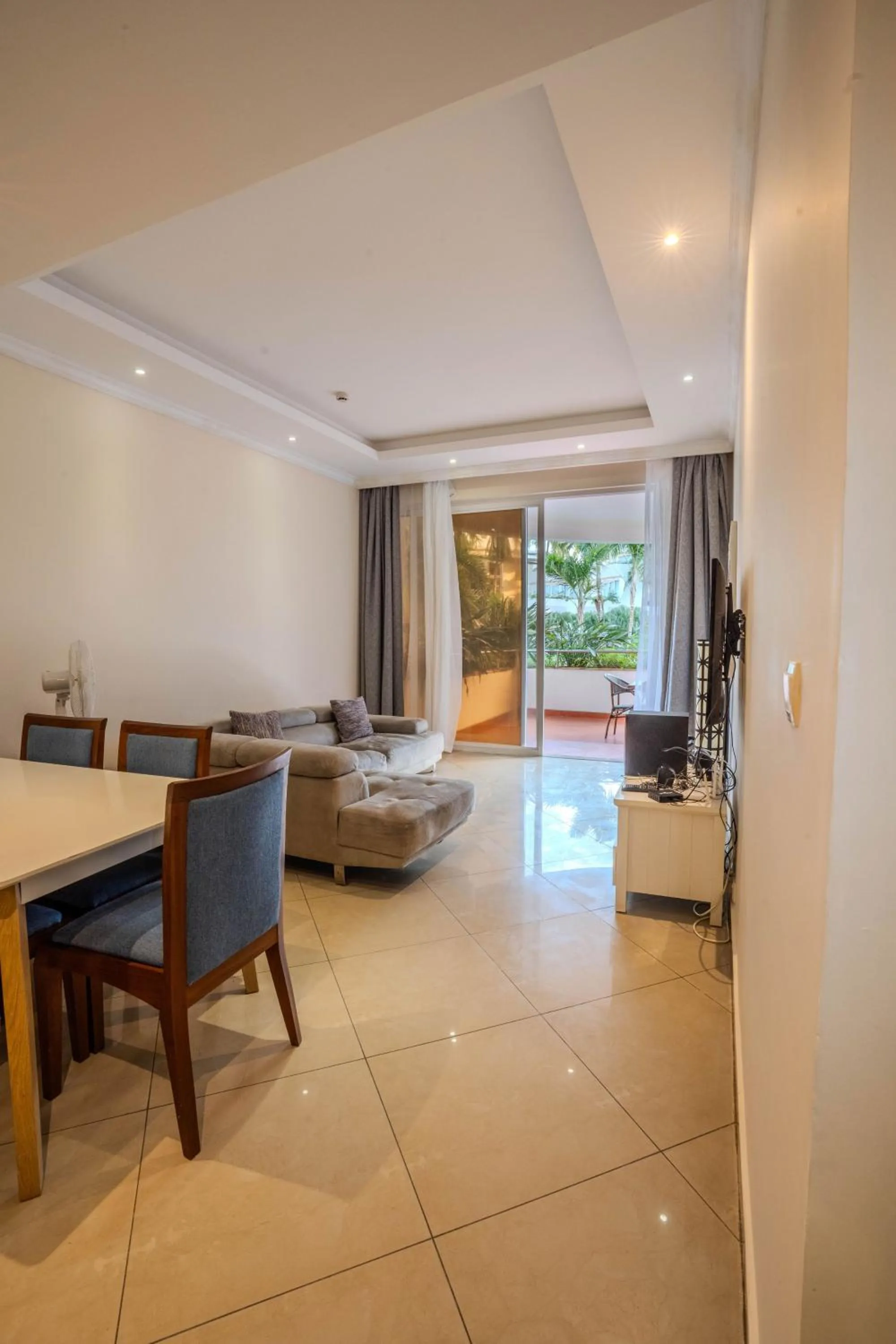 TV and multimedia, Bed in Kilua Residences by CityBlue, Mombasa