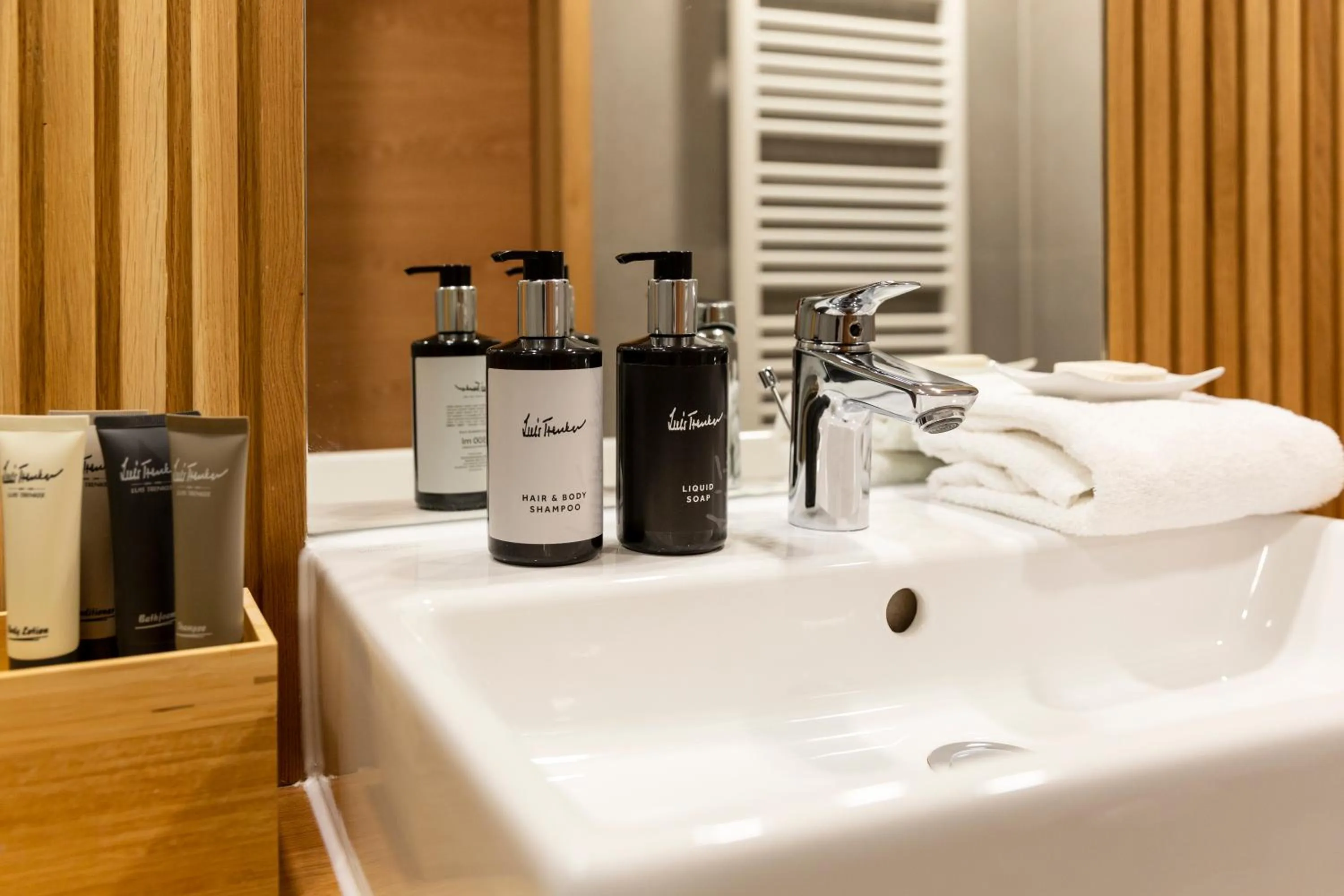 Bathroom in Das Parkhotel