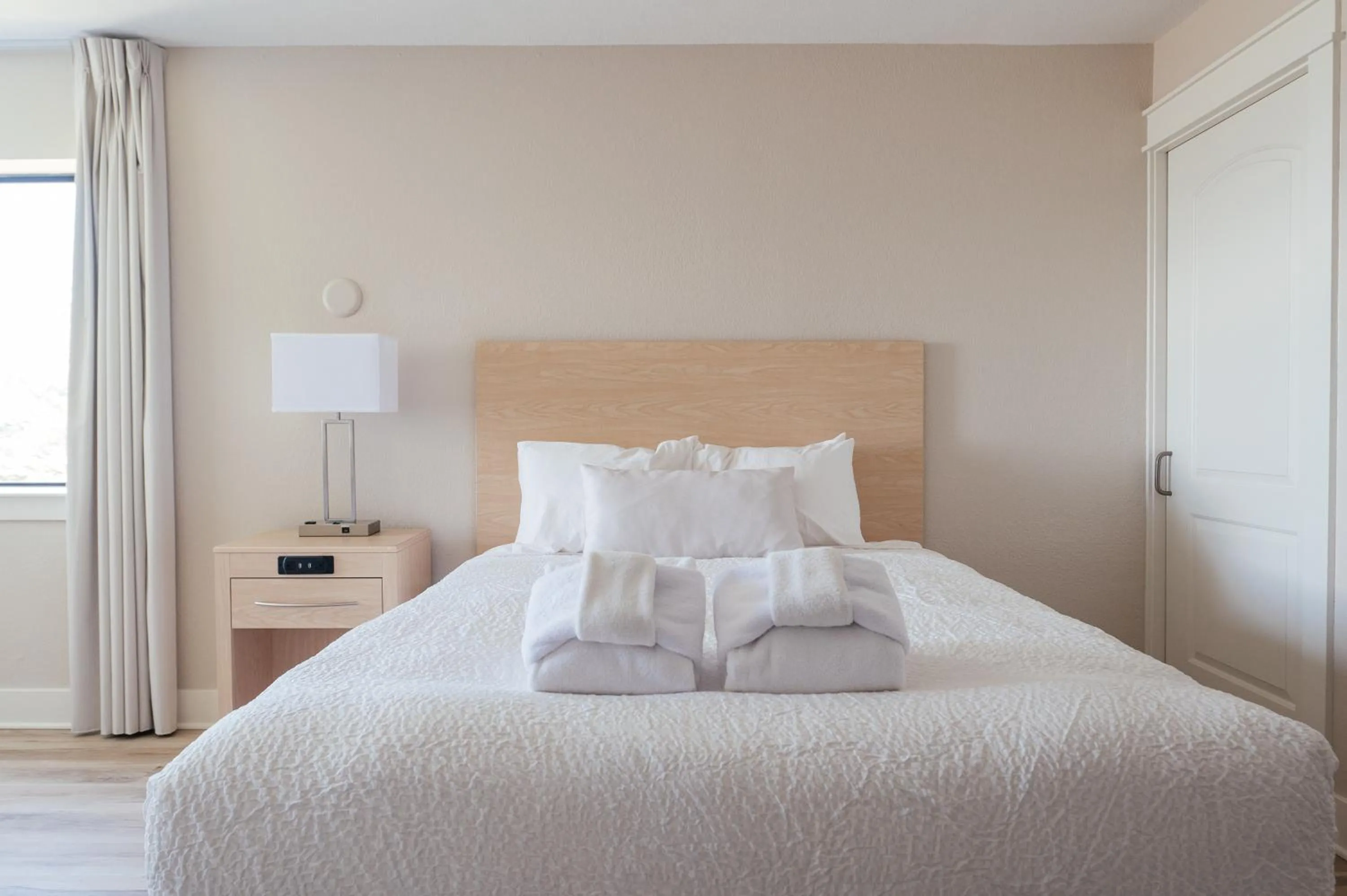 Bed in Kasa Gold Coast Inn Traverse City