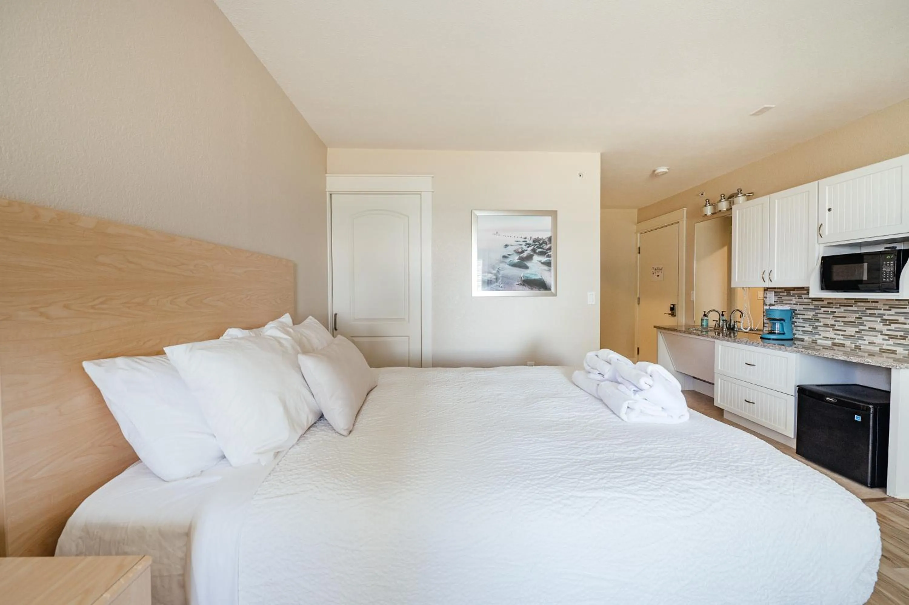 Bed in Kasa Gold Coast Inn Traverse City