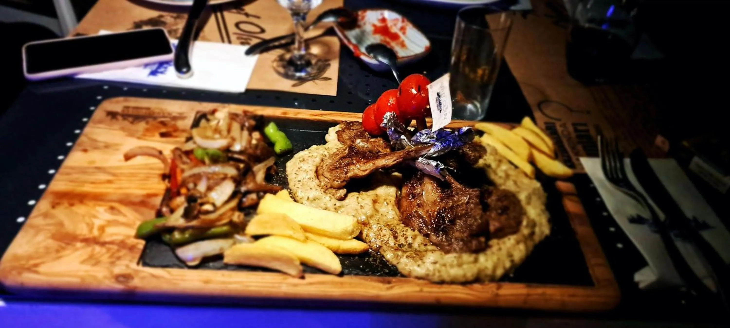 Dinner in Manastırhan Otel Kazdağları