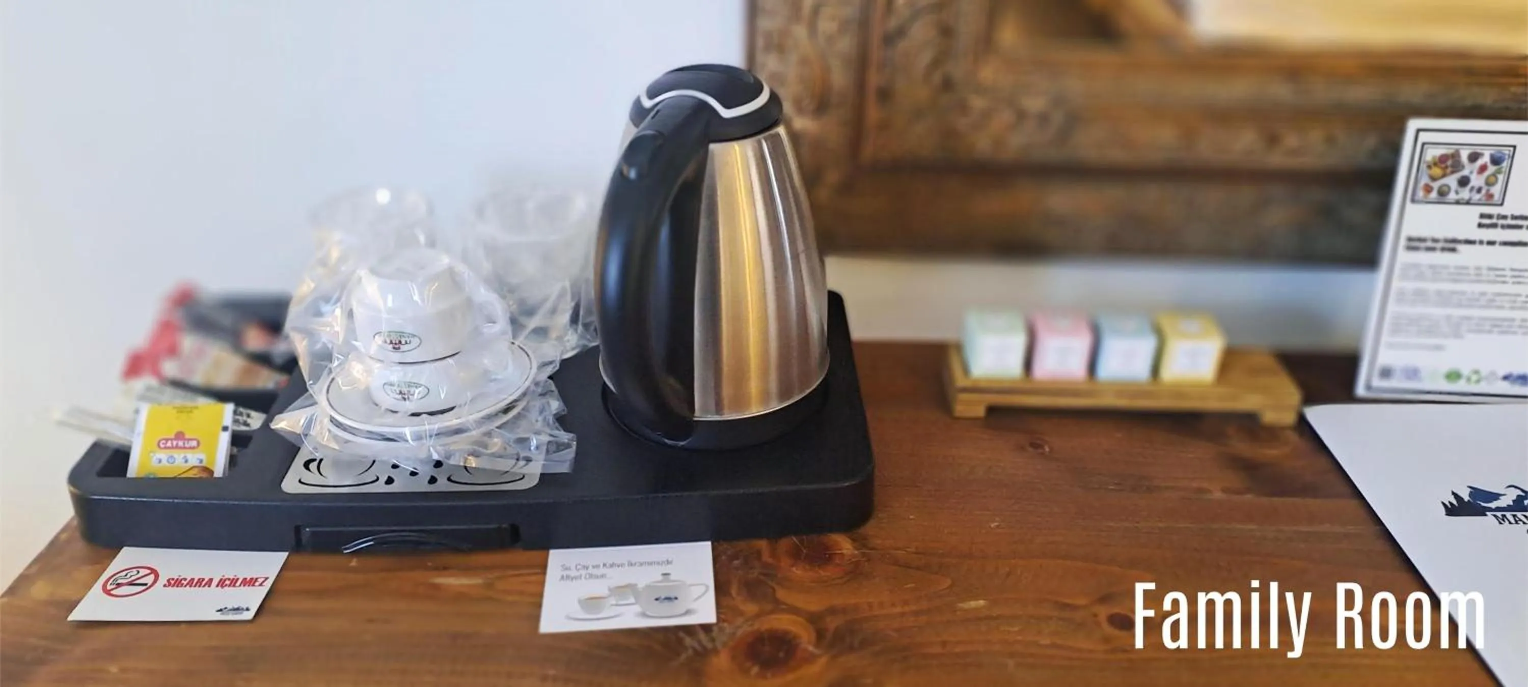 Coffee/tea facilities in Manastırhan Otel Kazdağları