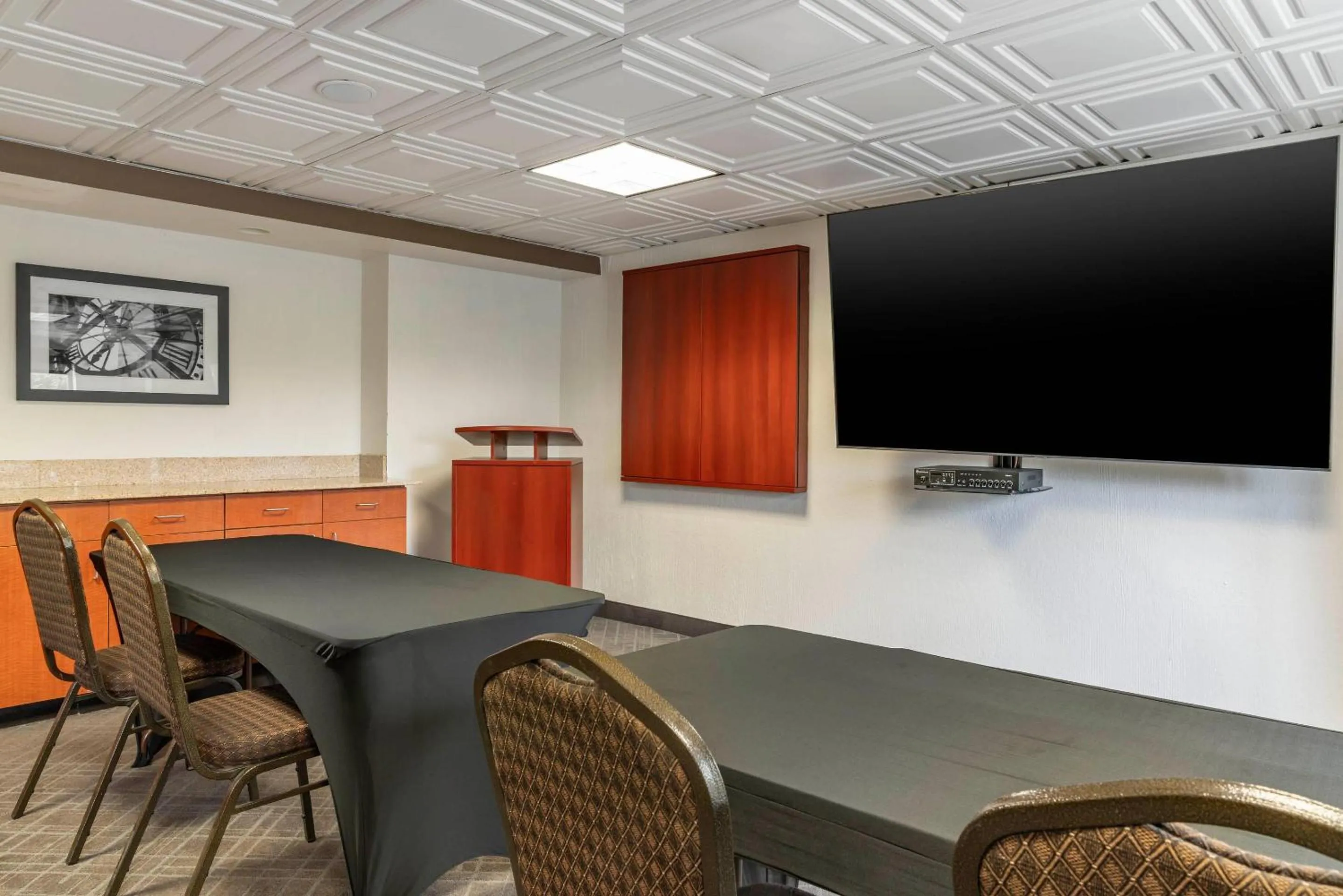 Meeting/conference room in Comfort Inn University