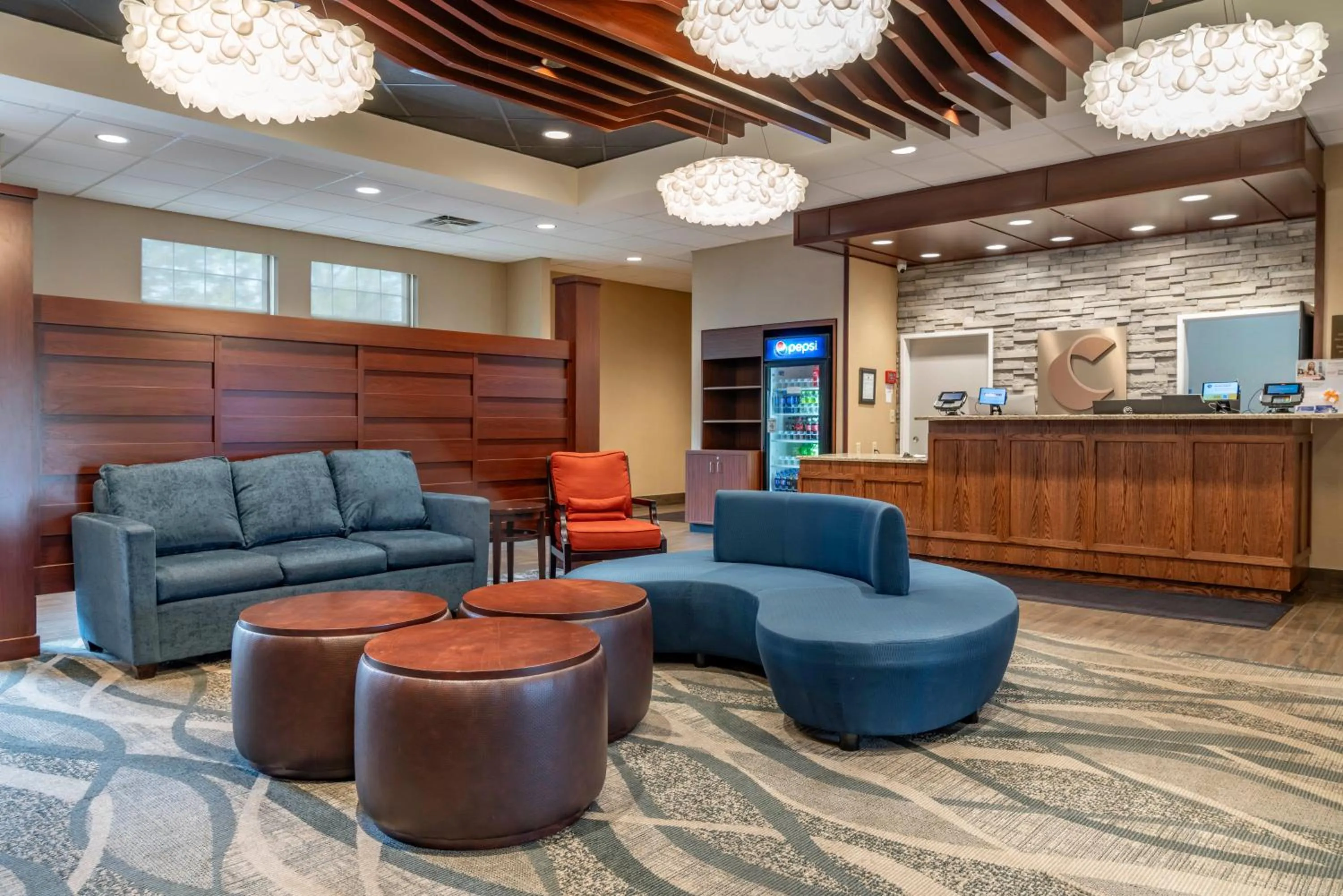 Seating area in Comfort Inn University