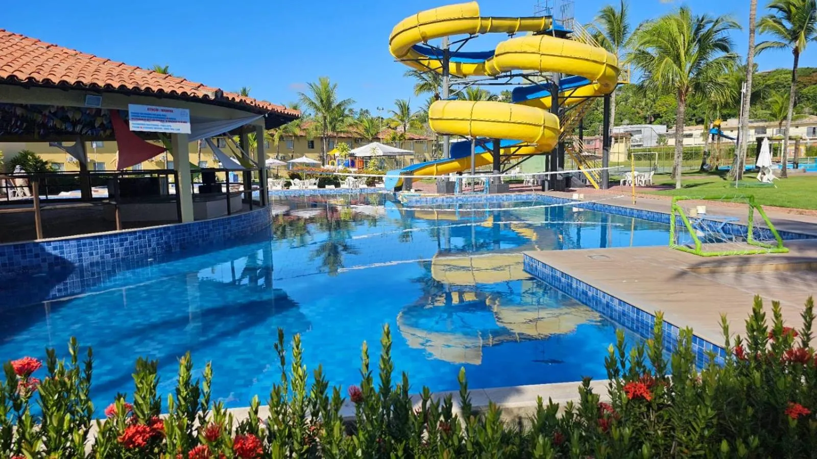 Swimming pool in JL Temporadas - Quarto Portobello Park Hotel