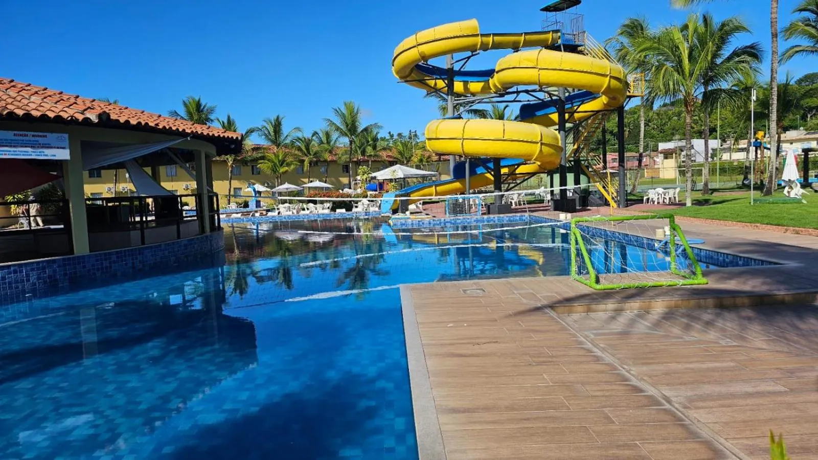 Aqua park in JL Temporadas - Quarto Portobello Park Hotel
