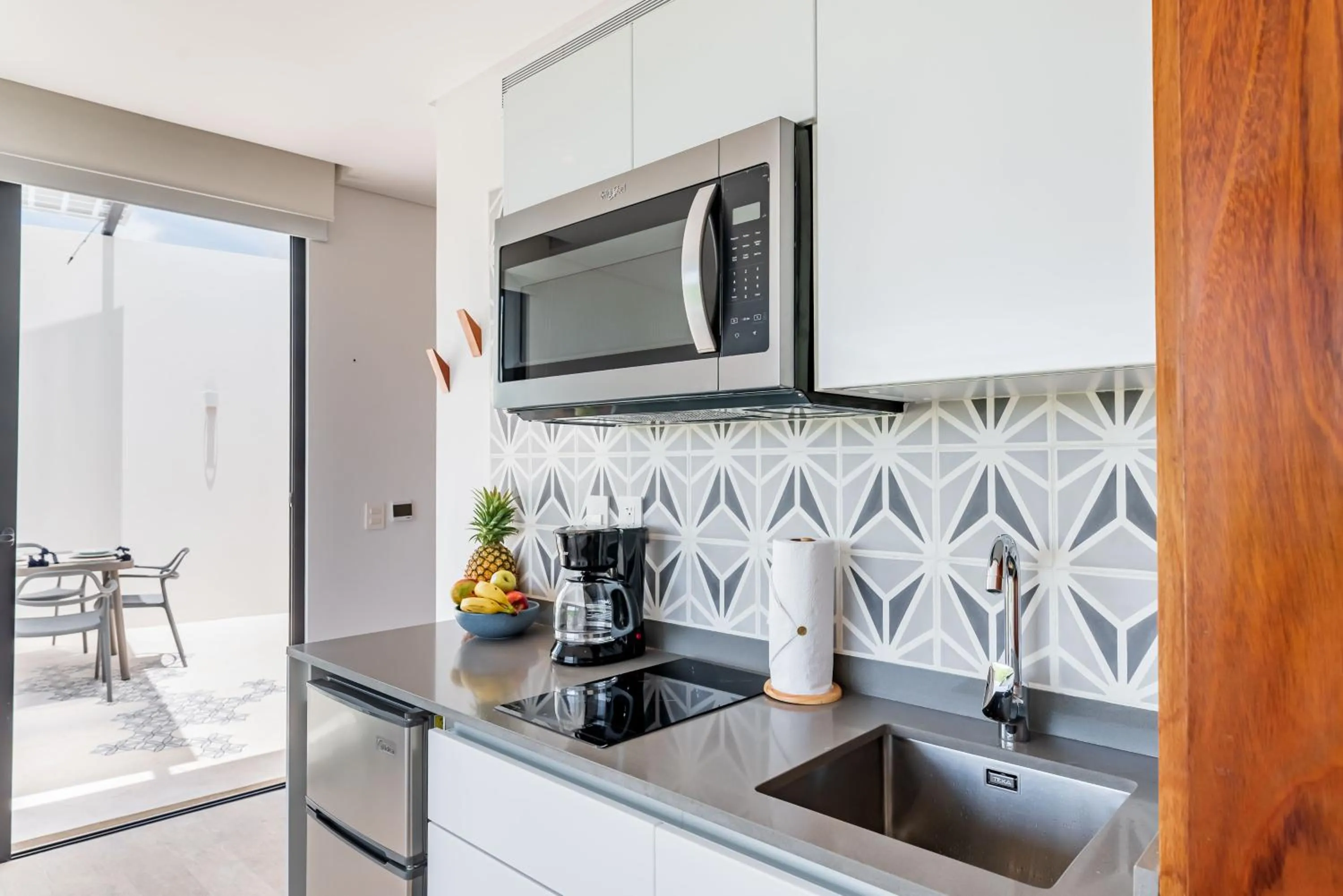 Kitchen or kitchenette in Central Park Lagunas by Sandy Powerful