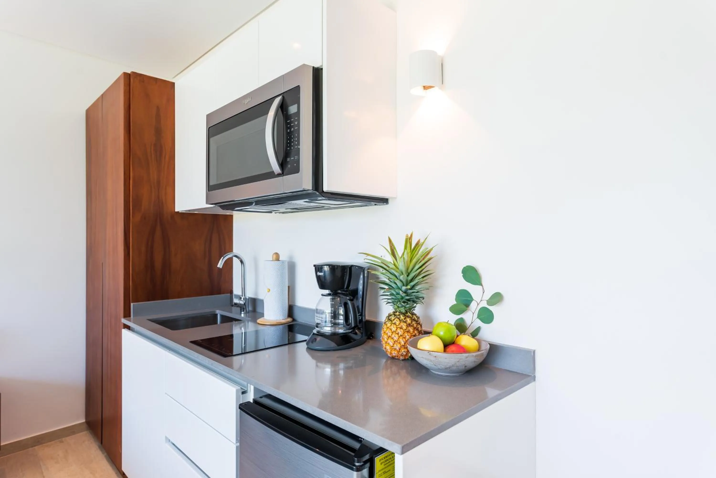 Kitchen or kitchenette in Central Park Lagunas by Sandy Powerful