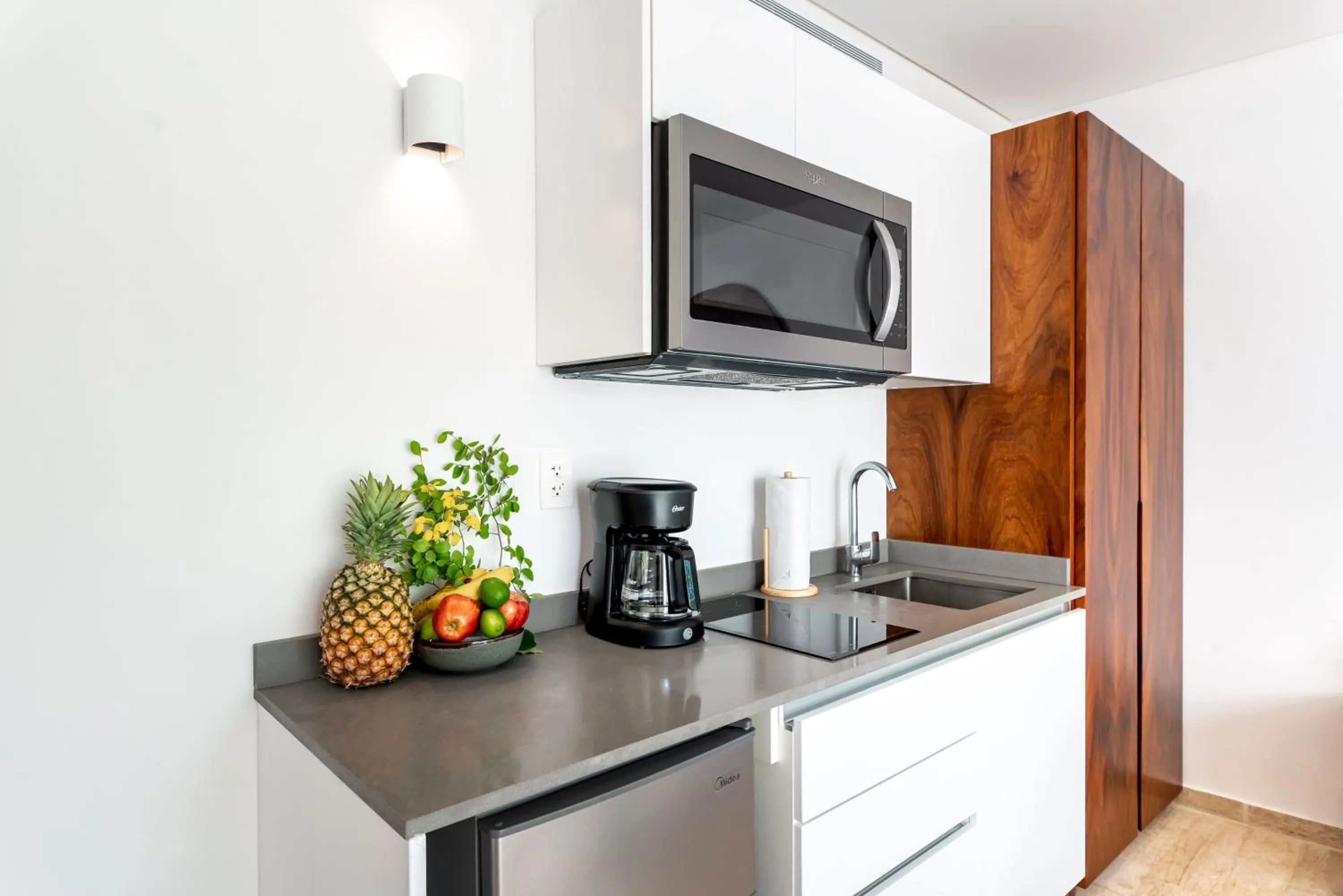 stove in Central Park Lagunas by Sandy Powerful