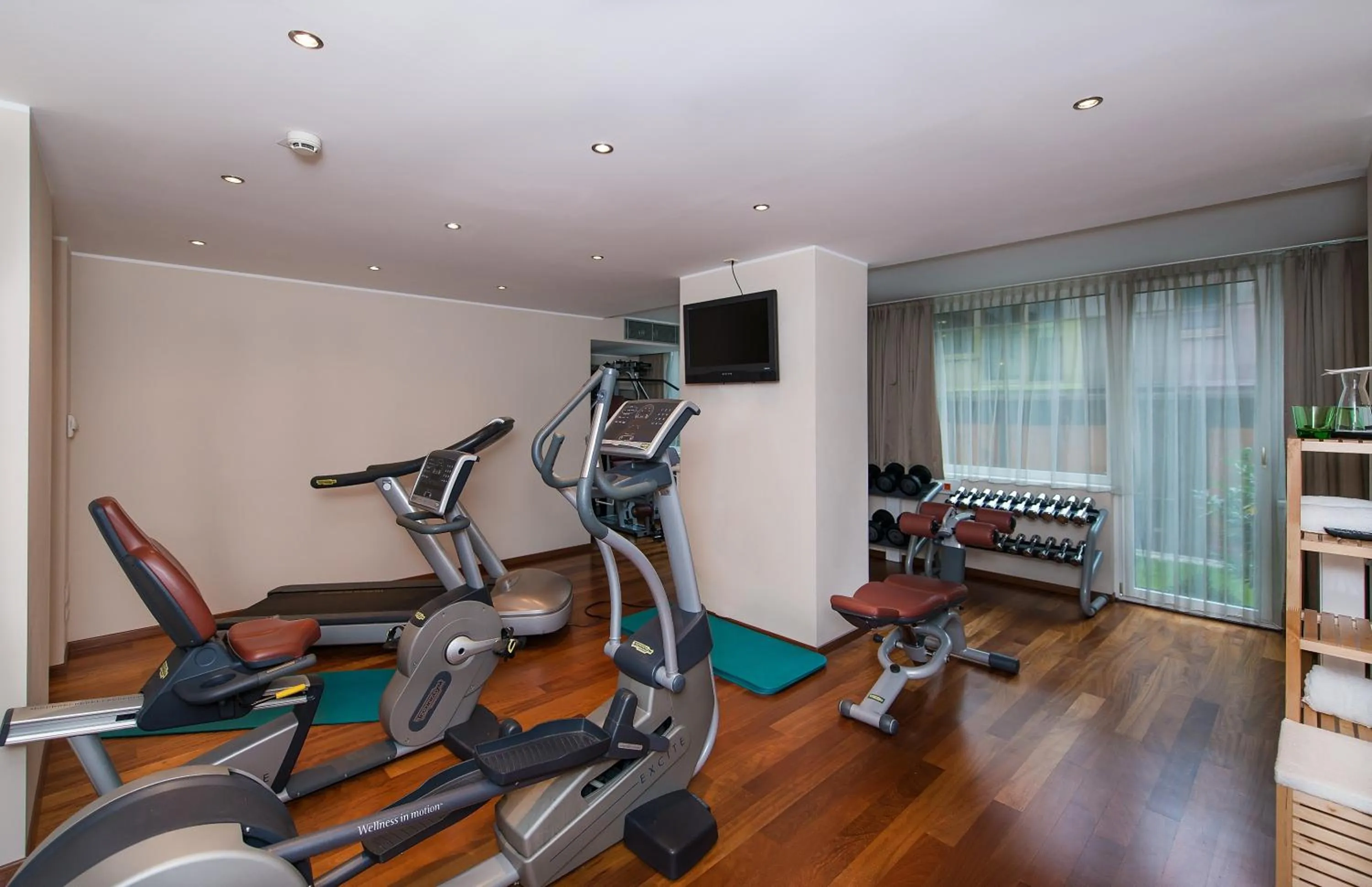 Fitness centre/facilities in Pakat Suites