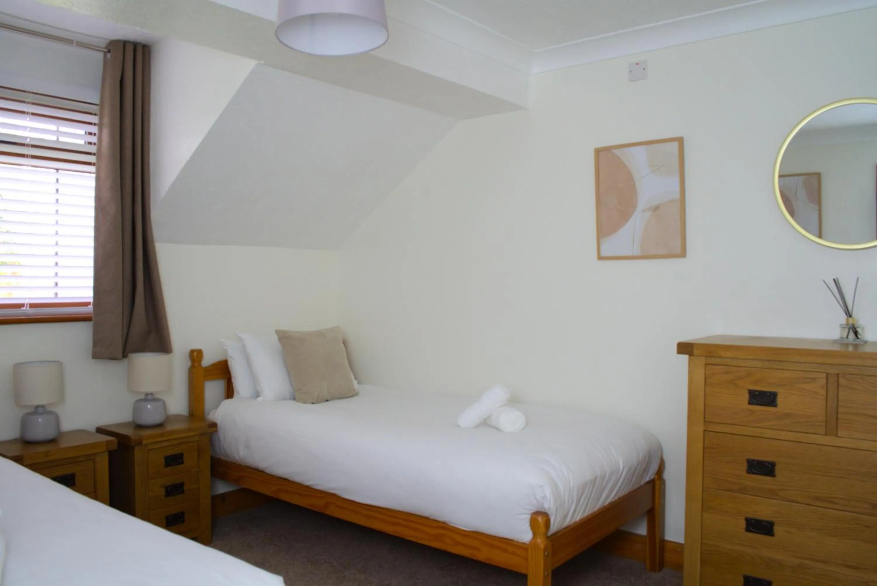 Bedroom, Bed in Glyndley Manor Cottages
