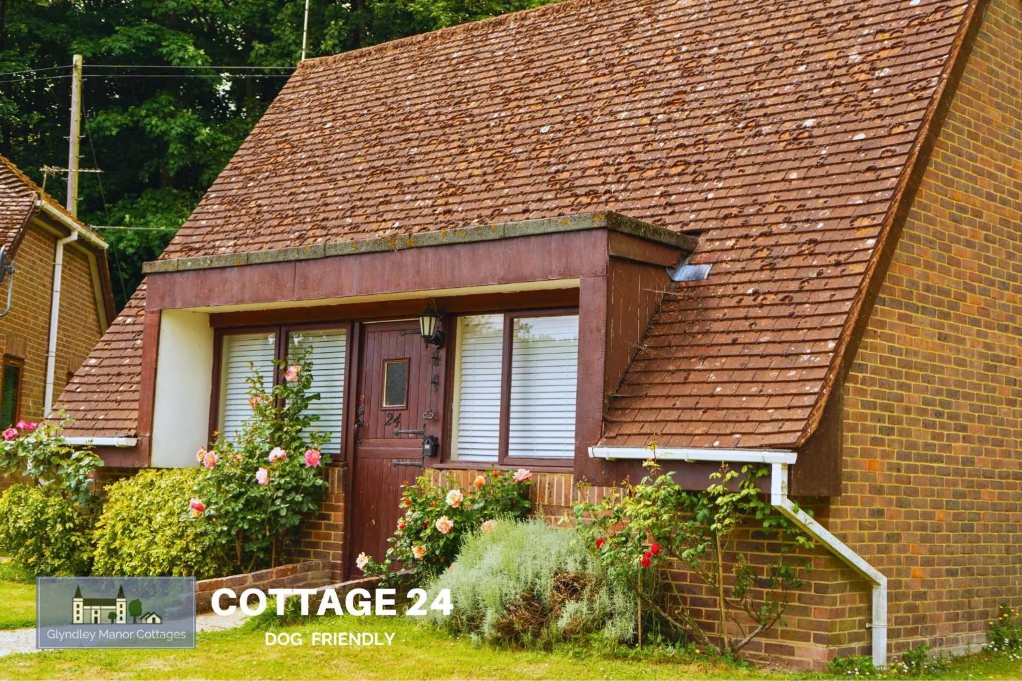 Property building in Glyndley Manor Cottages