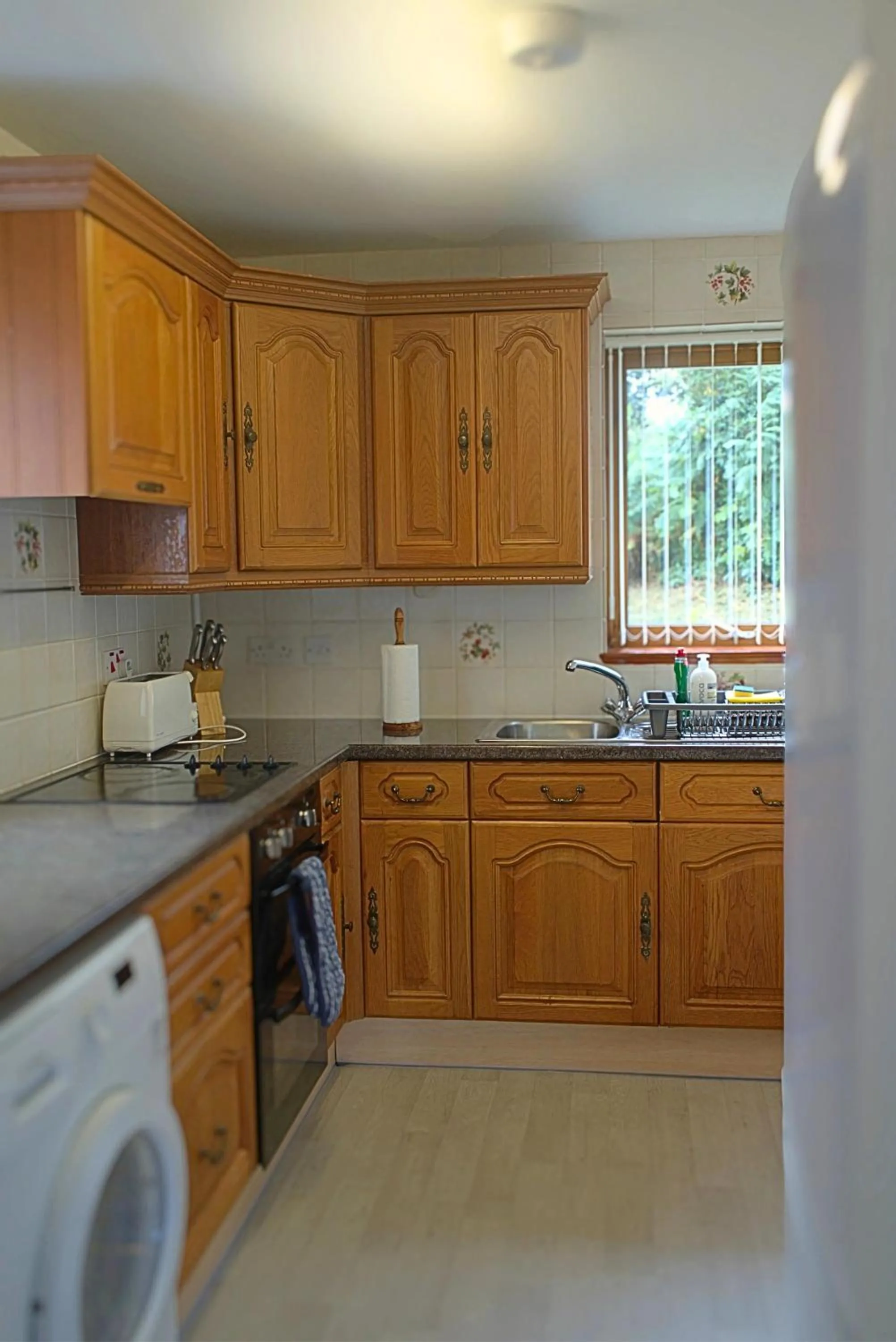 Kitchen or kitchenette in Glyndley Manor Cottages