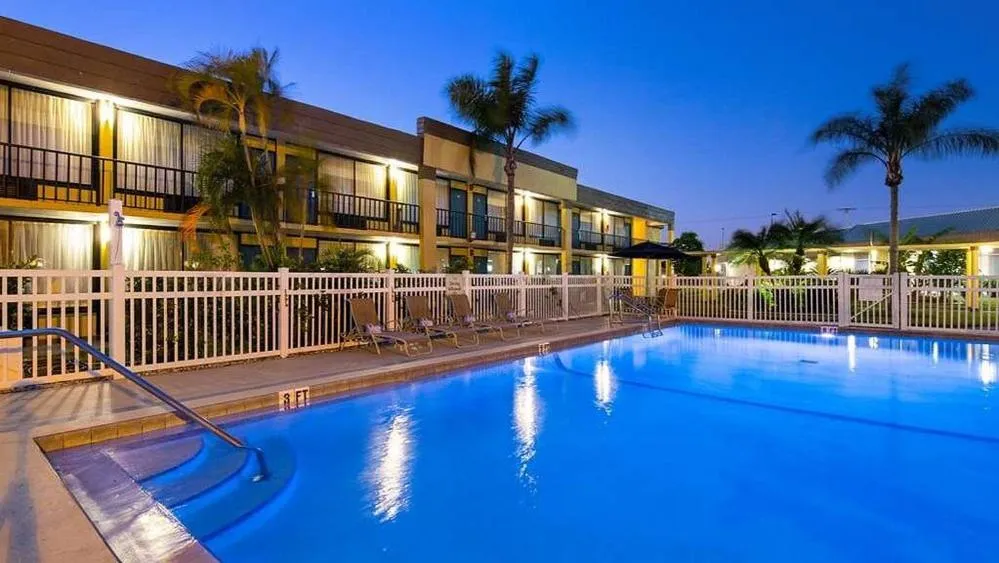  in Ramada by Wyndham Cocoa