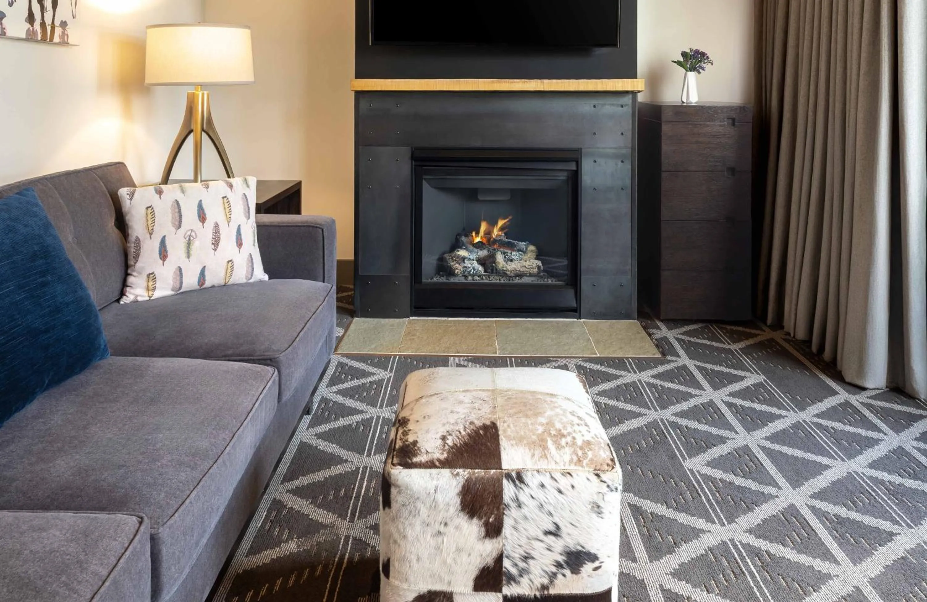 Living room in Hotel Terra Jackson Hole, a Noble House Resort