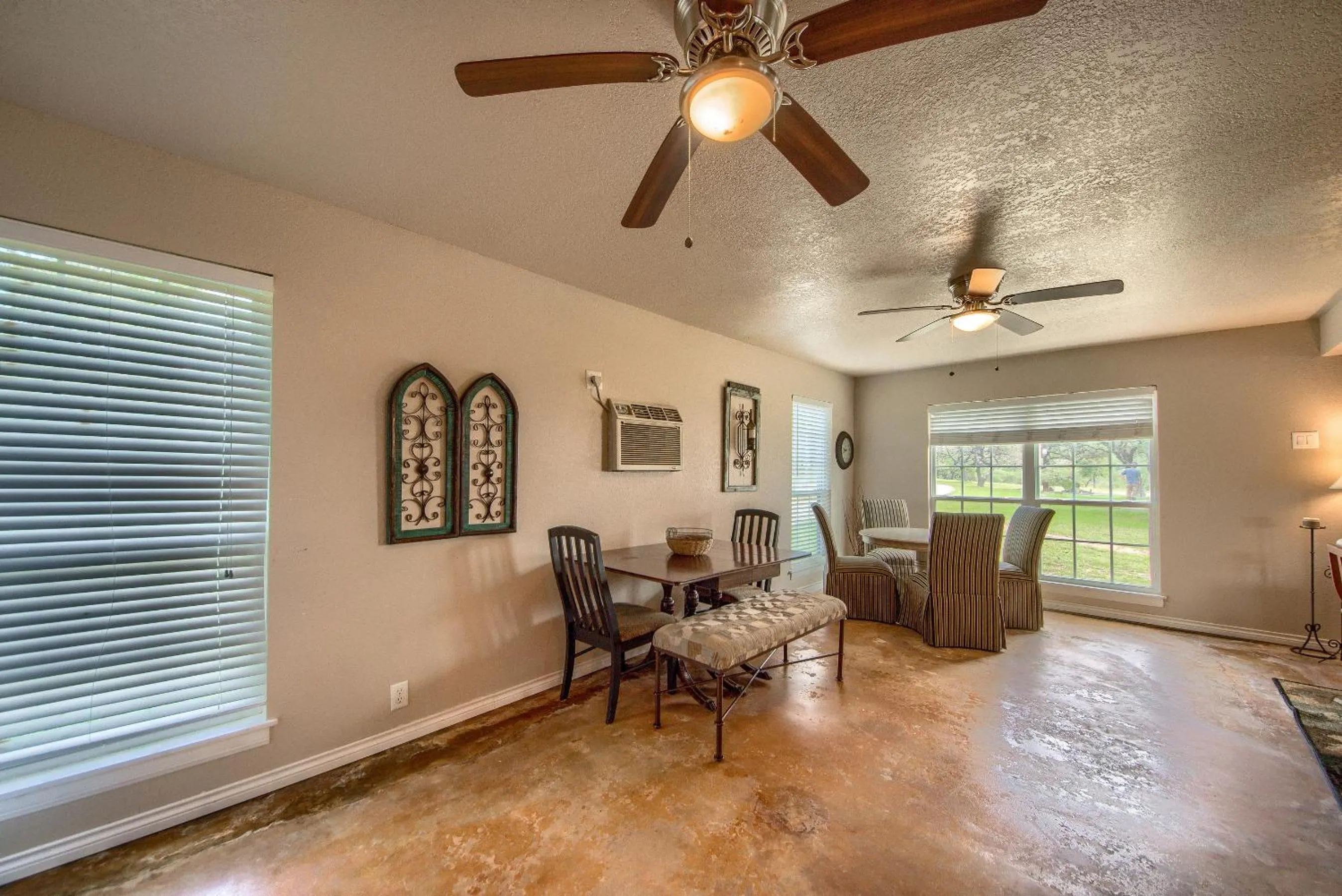 Other in CL 1105C A Shore Thing