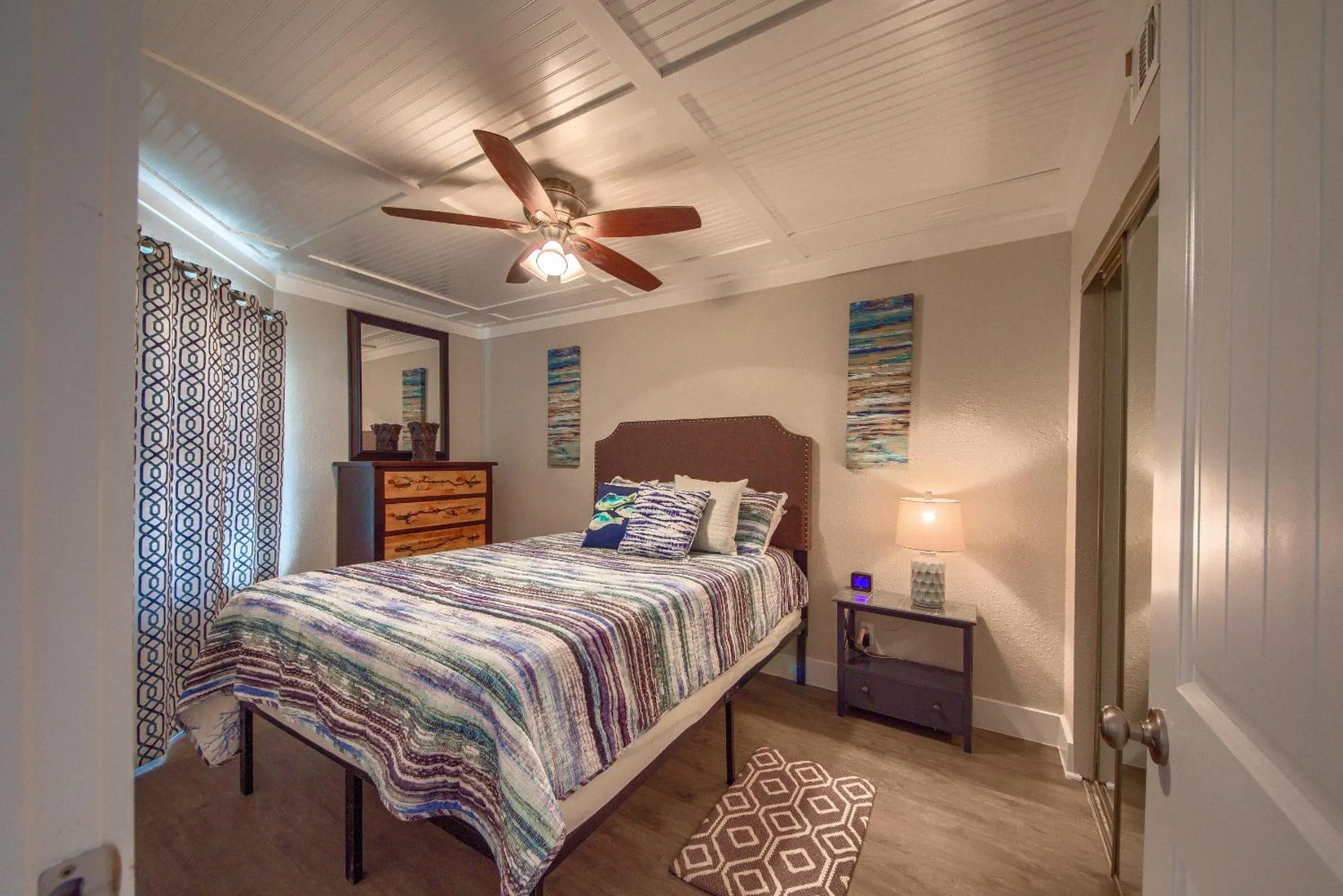 Other, Bed in River Hippie RRC A302