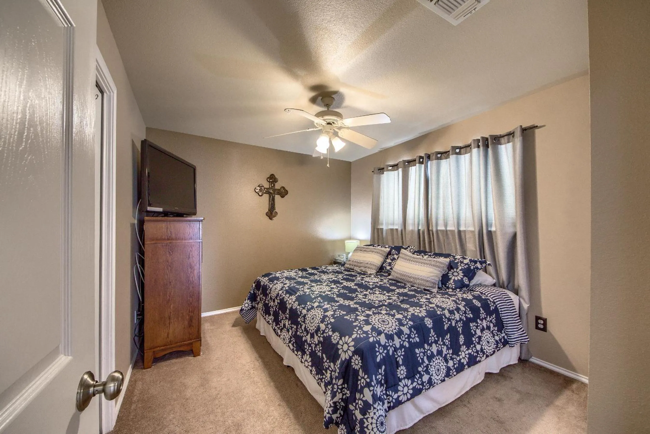 Other, Bed in On River Time WW D301