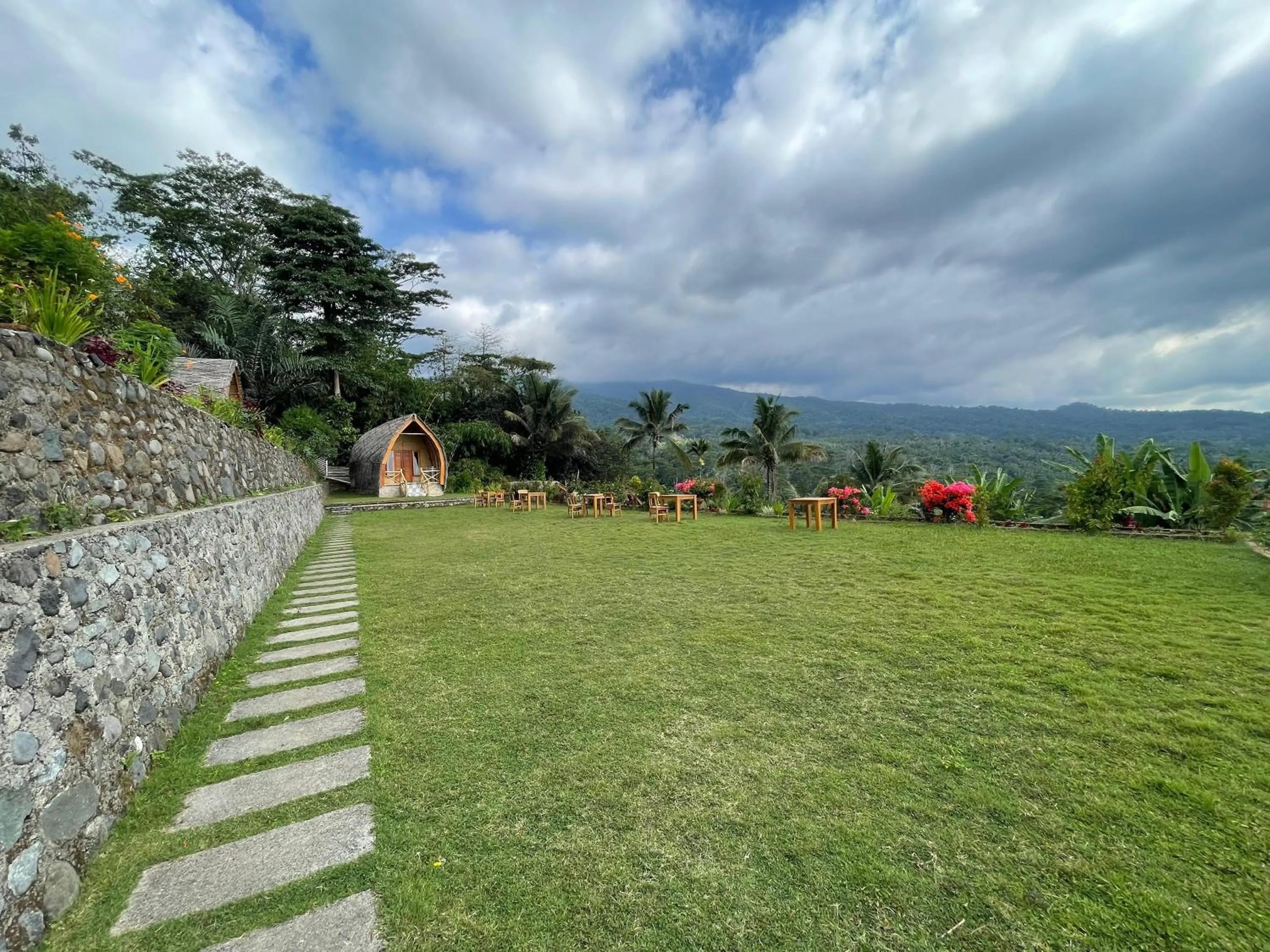 Day in Villa Bambu Rinjani & Restaurant